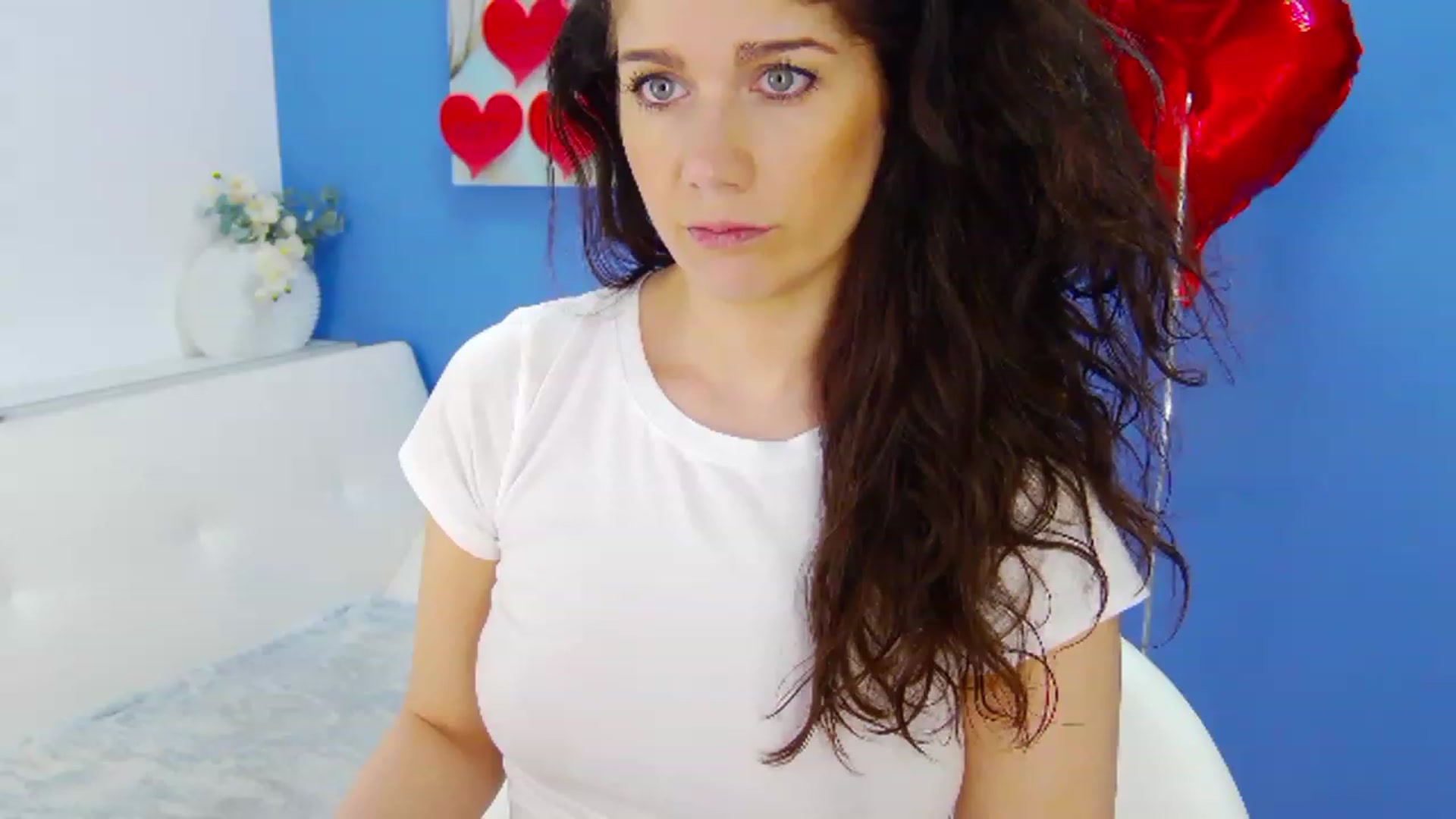Gallery image thumbnail from Squirrel_MFC's myfreecams stream on, 02/26/2023, 23:38 image 10 of 20