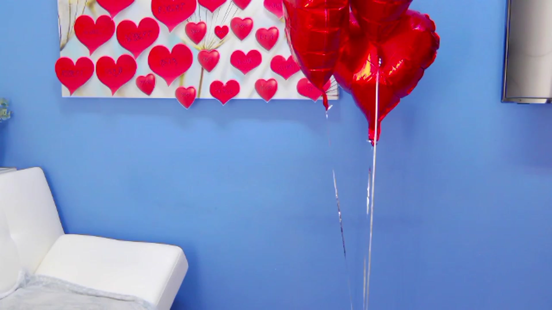 Gallery image thumbnail from Squirrel_MFC's myfreecams stream on, 03/01/2023, 24:23 image 5 of 20