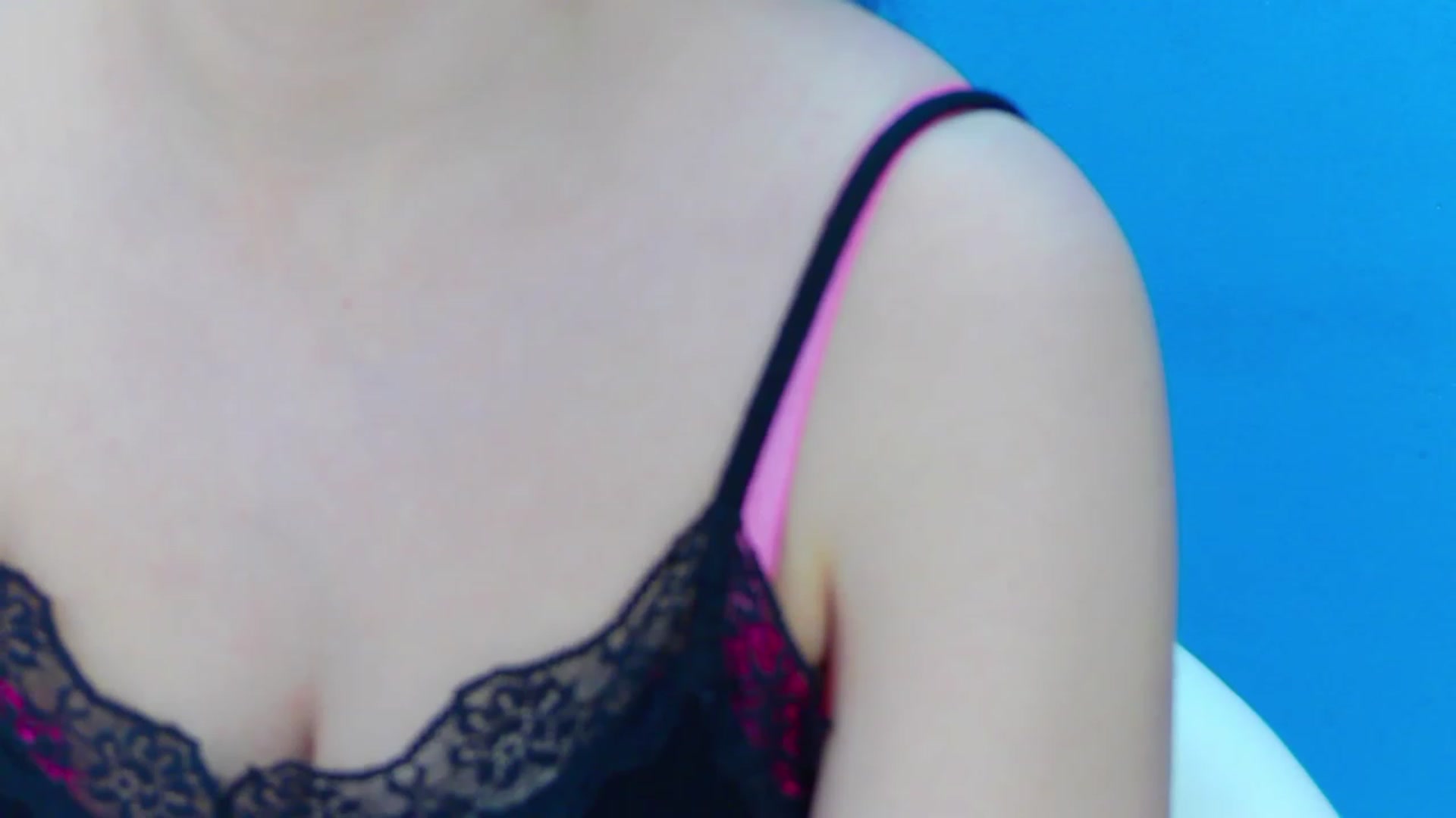 Gallery image thumbnail from Squirrel_MFC's myfreecams stream on, 03/06/2023, 24:34 image 1 of 20