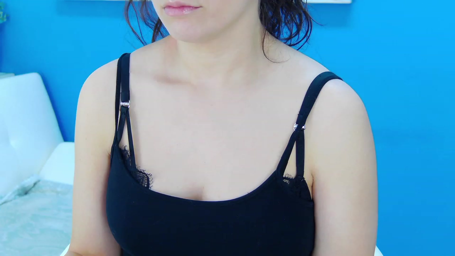 Gallery image thumbnail from Squirrel_MFC's myfreecams stream on, 03/09/2023, 21:22 image 6 of 20