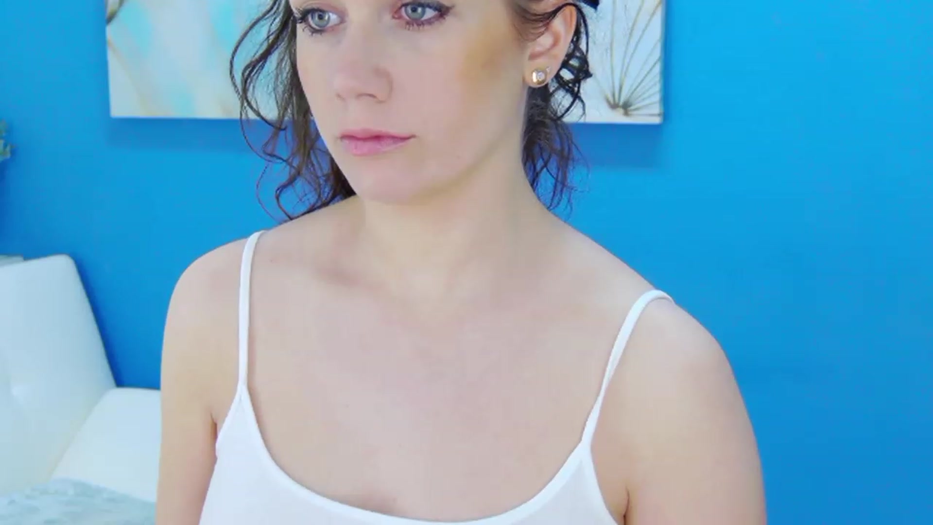 Gallery image thumbnail from Squirrel_MFC's myfreecams stream on, 03/12/2023, 21:48 image 20 of 20