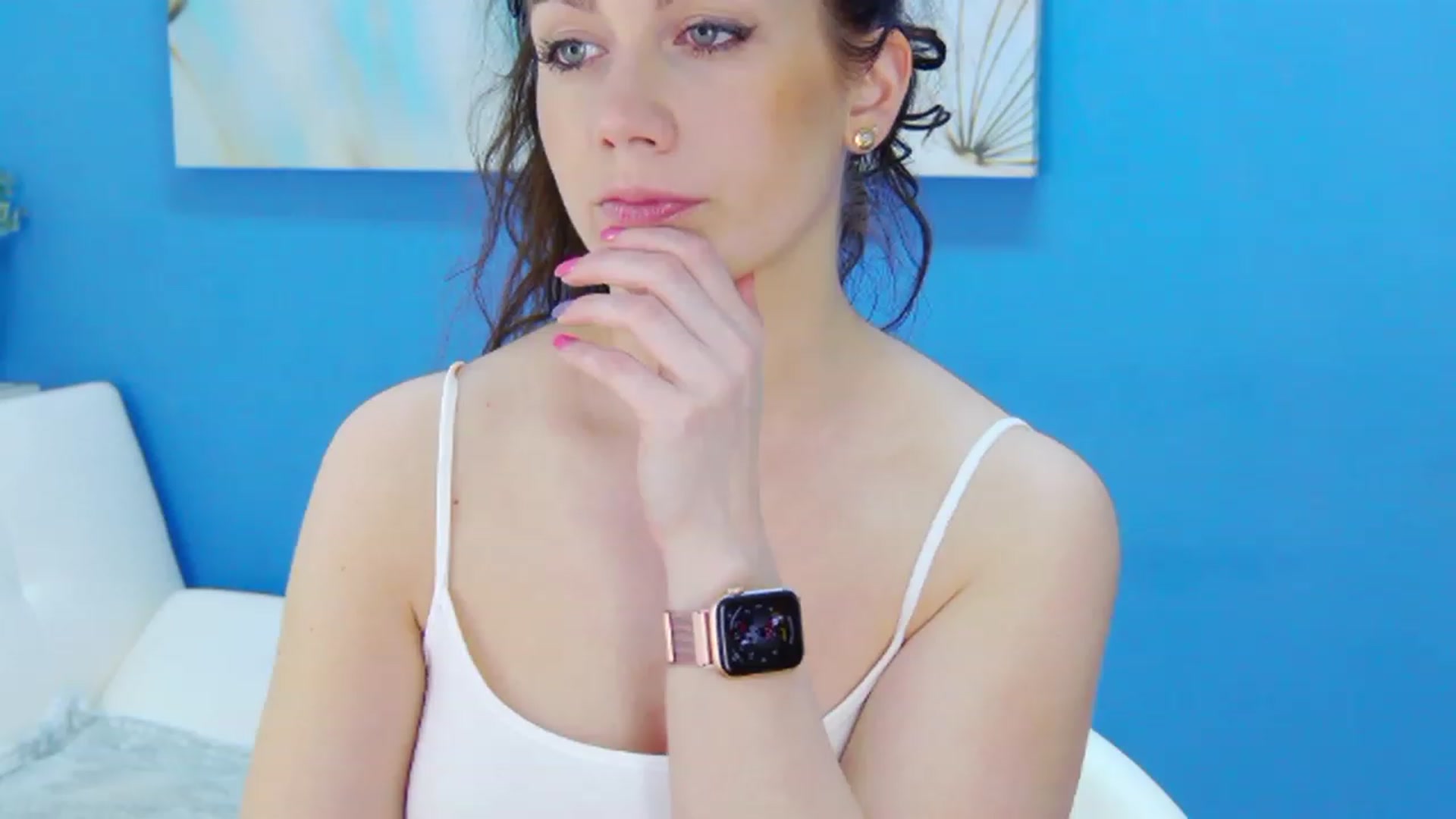 Gallery image thumbnail from Squirrel_MFC's myfreecams stream on, 03/12/2023, 22:31 image 17 of 20