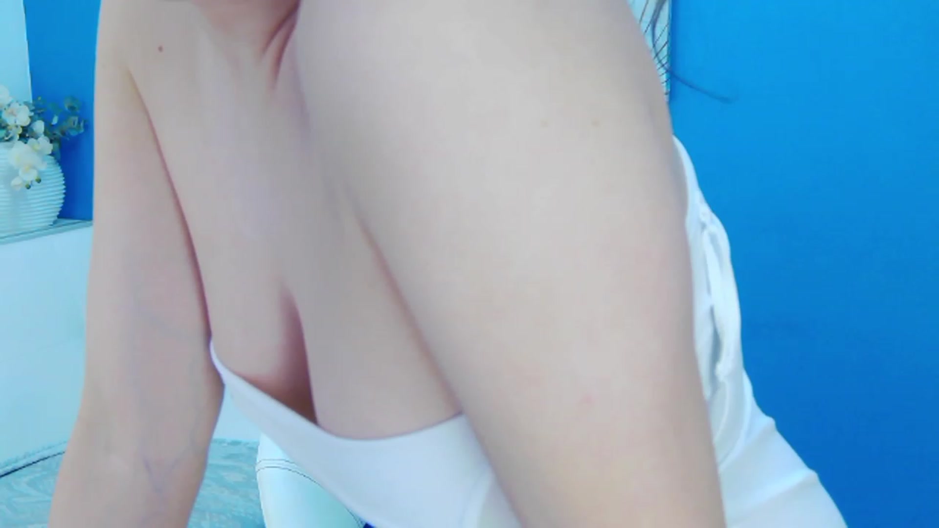 Gallery image thumbnail from Squirrel_MFC's myfreecams stream on, 03/12/2023, 23:52 image 11 of 20