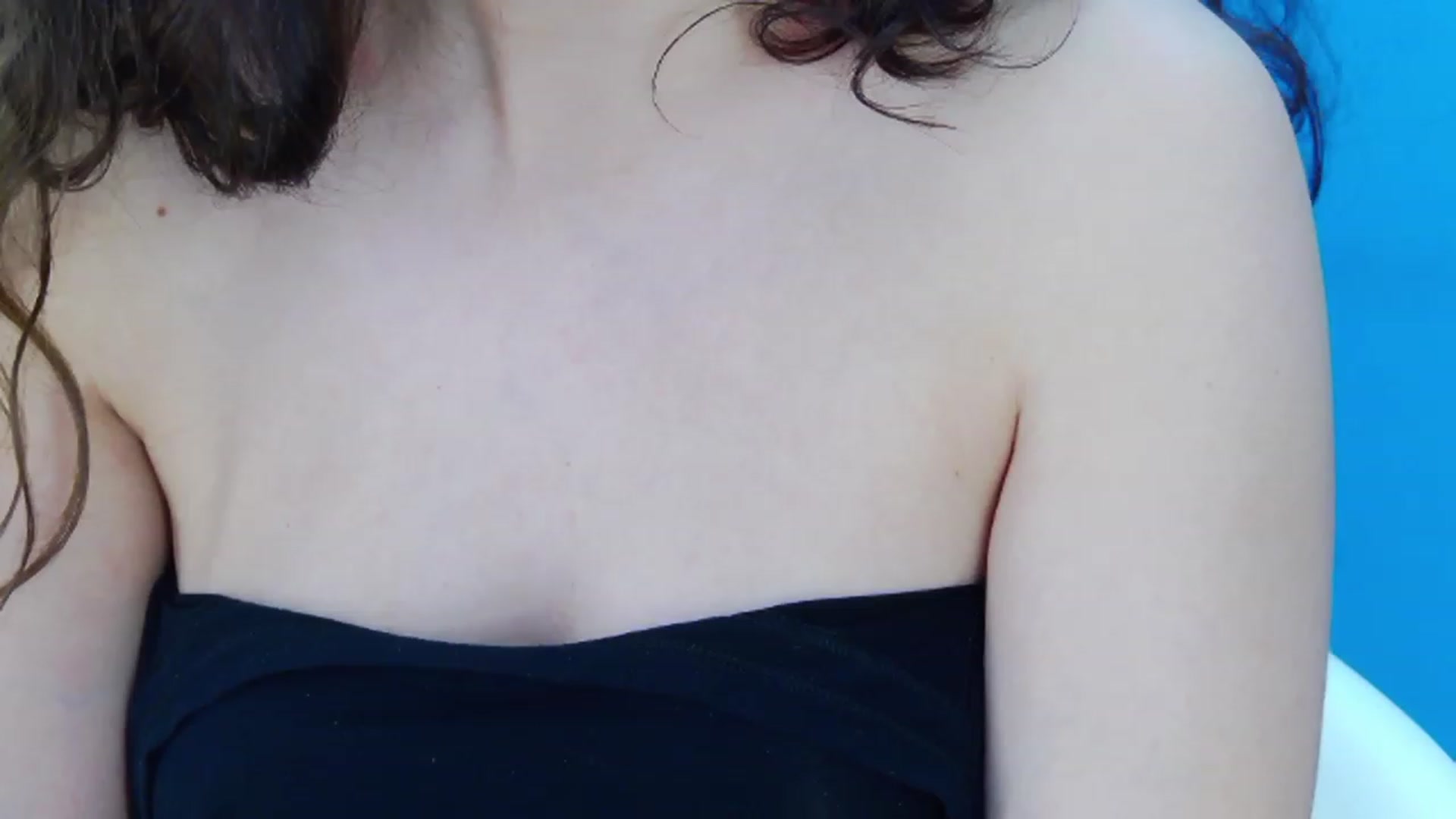 Gallery image thumbnail from Squirrel_MFC's myfreecams stream on, 03/13/2023, 22:47 image 18 of 20