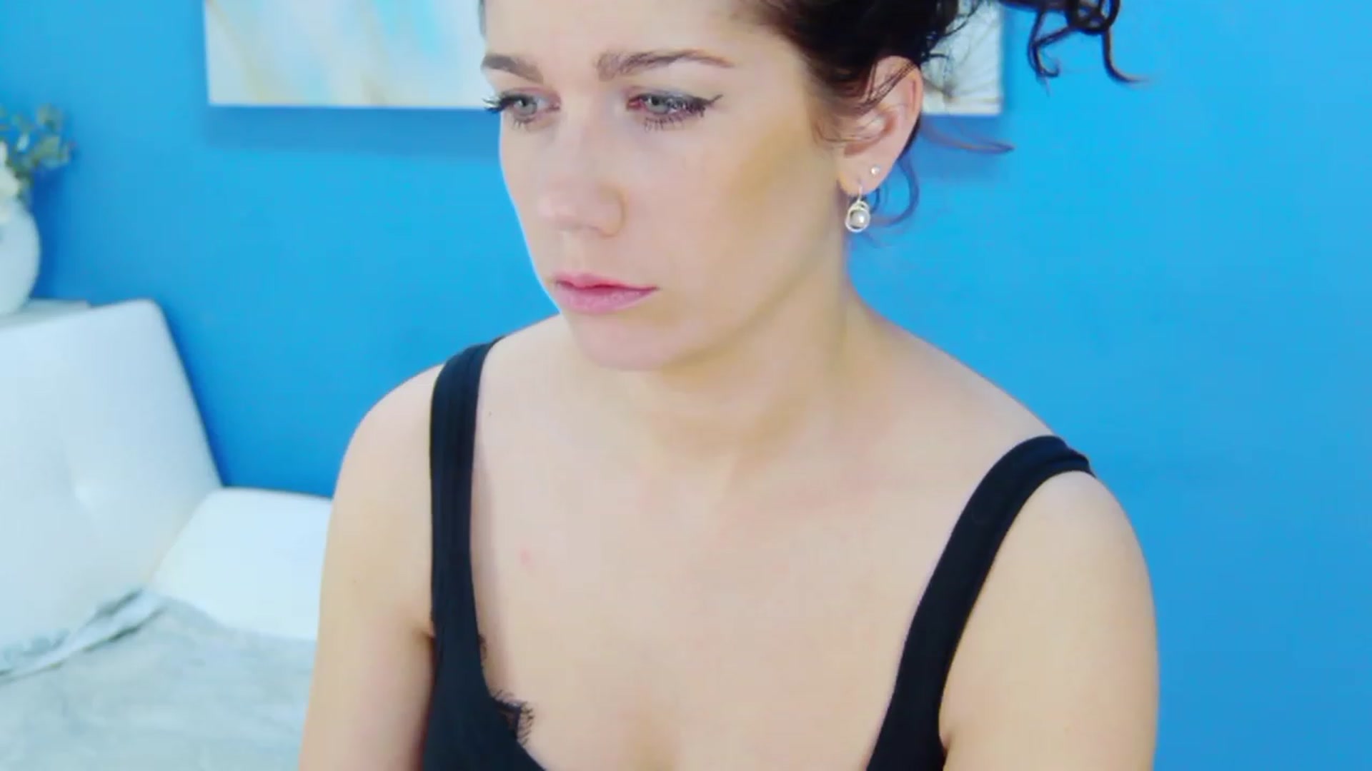 Gallery image thumbnail from Squirrel_MFC's myfreecams stream on, 03/26/2023, 22:54 image 13 of 20