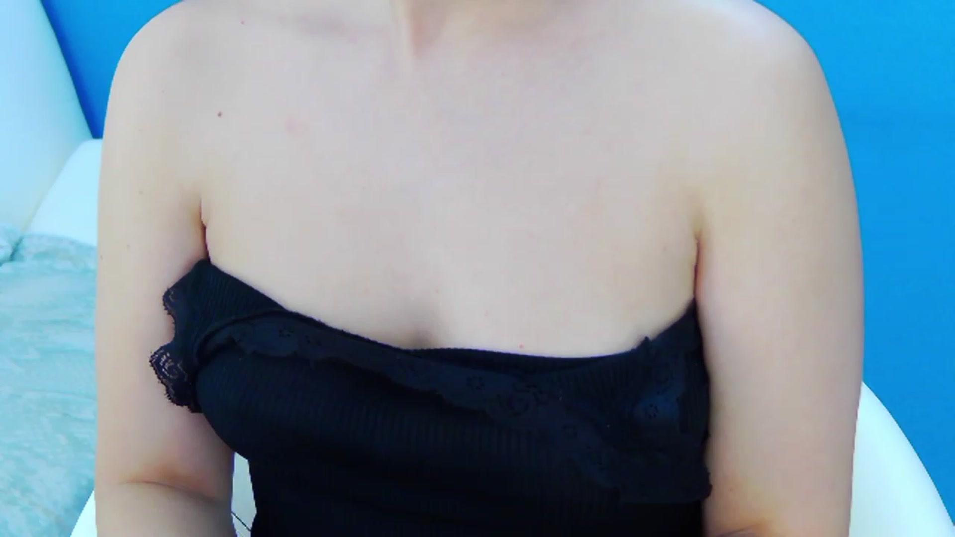 Gallery image thumbnail from Squirrel_MFC's myfreecams stream on, 03/29/2023, 23:28 image 7 of 20