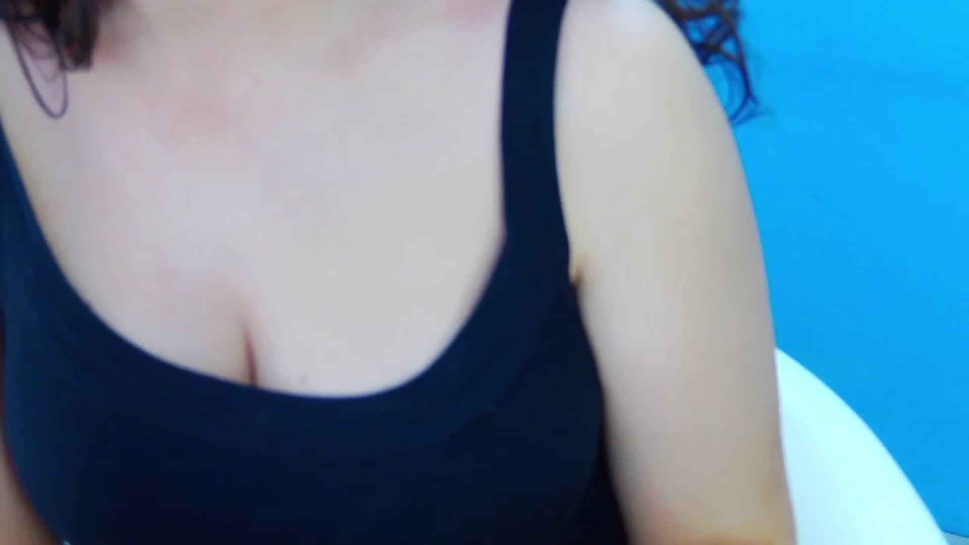 Gallery image thumbnail from Squirrel_MFC's myfreecams stream on, 04/03/2023, 21:58 image 6 of 20
