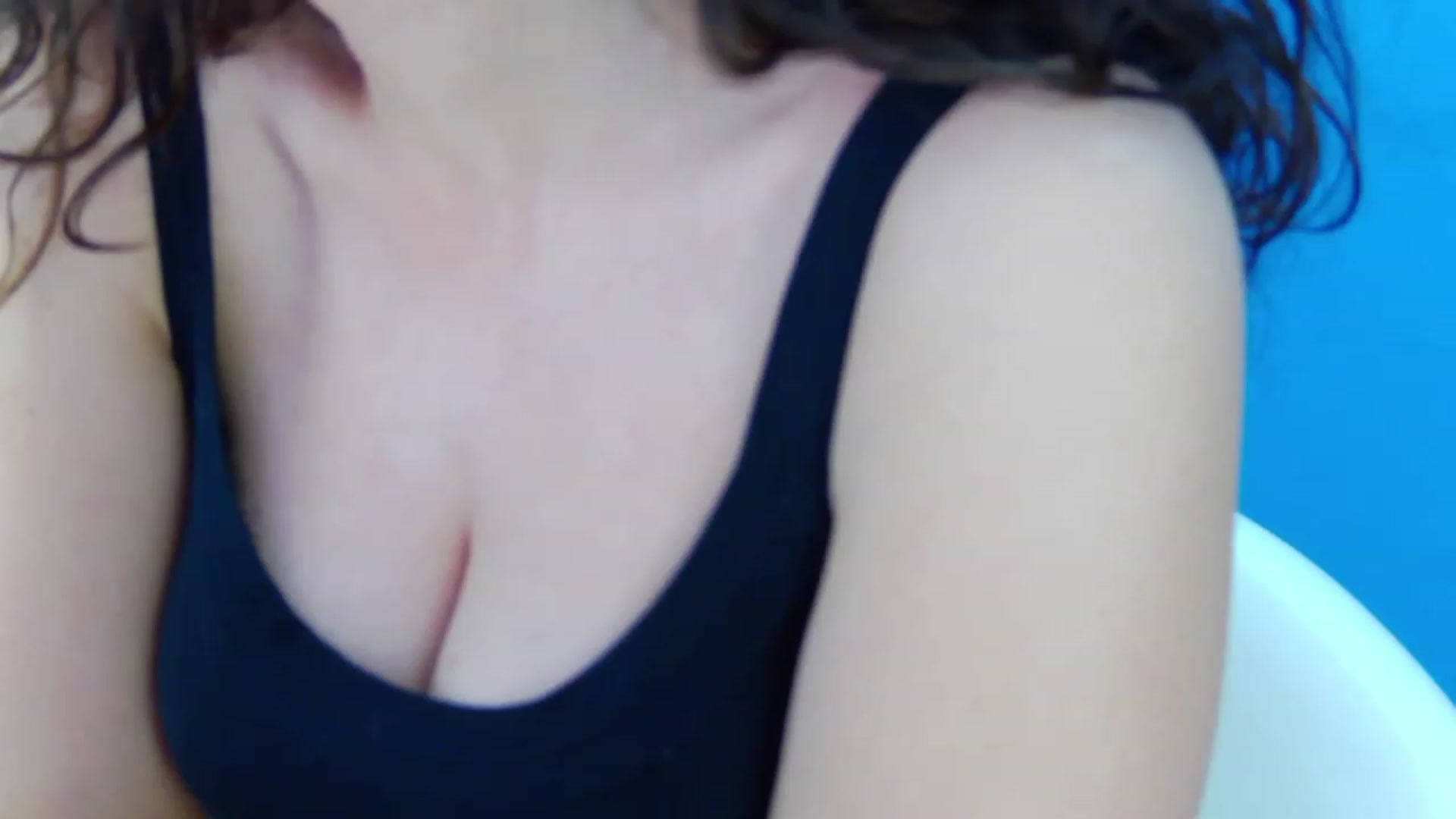Gallery image thumbnail from Squirrel_MFC's myfreecams stream on, 04/03/2023, 21:58 image 3 of 20