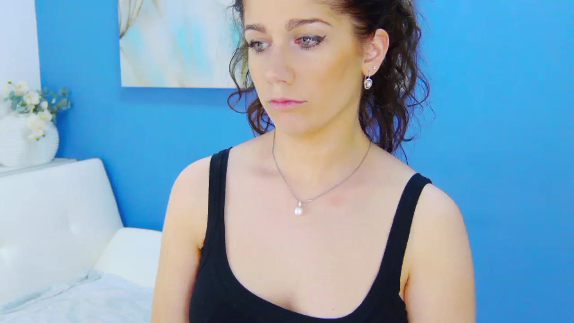 Gallery image thumbnail from Squirrel_MFC's myfreecams stream on, 04/16/2023, 23:41 image 5 of 20
