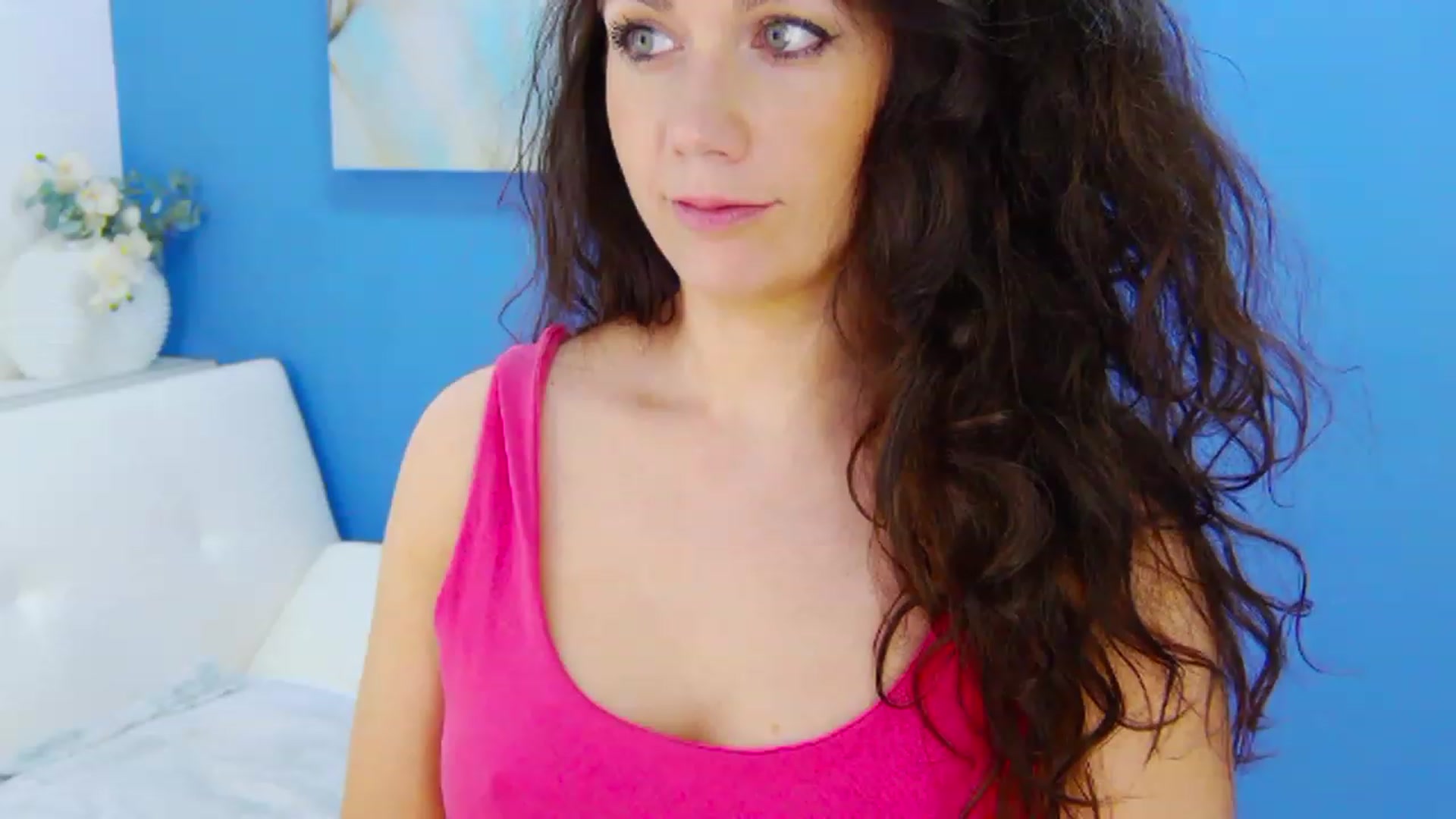 Gallery image thumbnail from Squirrel_MFC's myfreecams stream on, 04/18/2023, 23:25 image 9 of 20