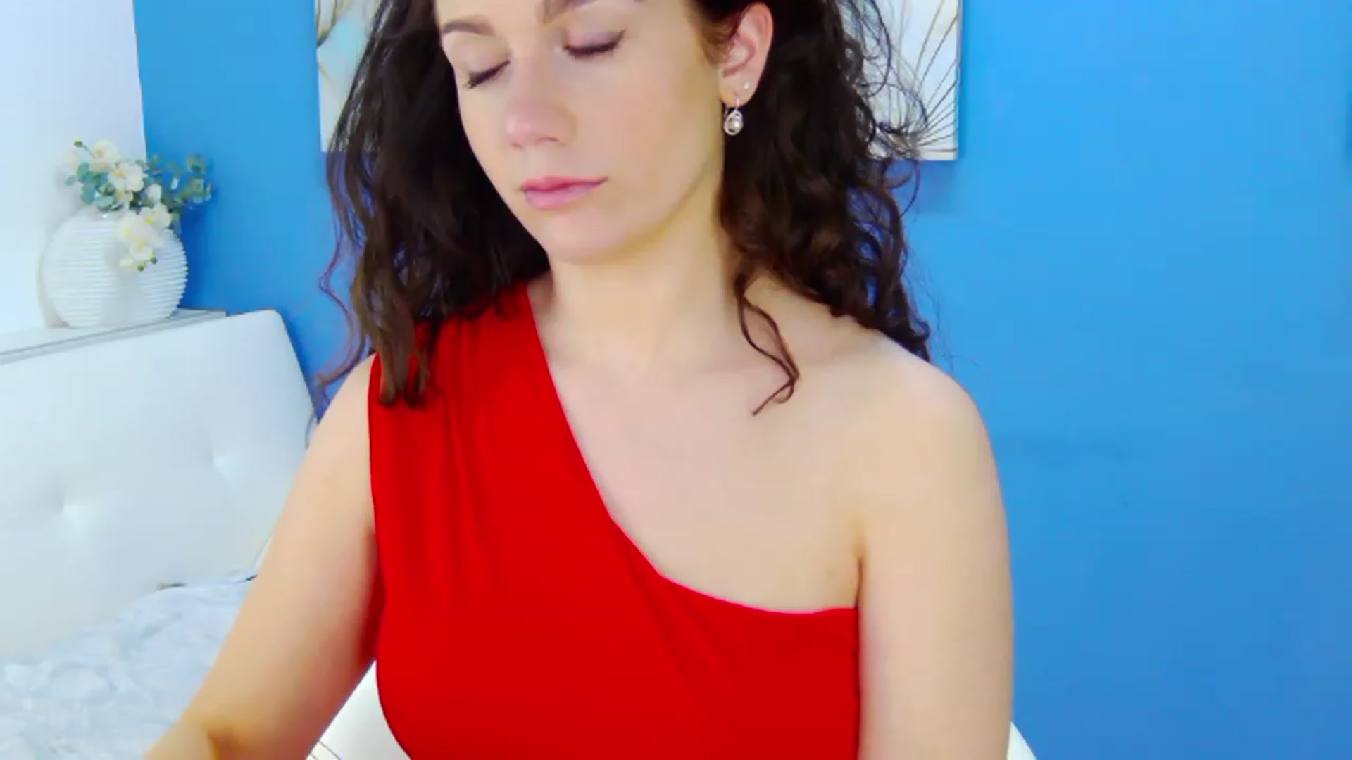 Gallery image thumbnail from Squirrel_MFC's myfreecams stream on, 04/22/2023, 22:14 image 6 of 20