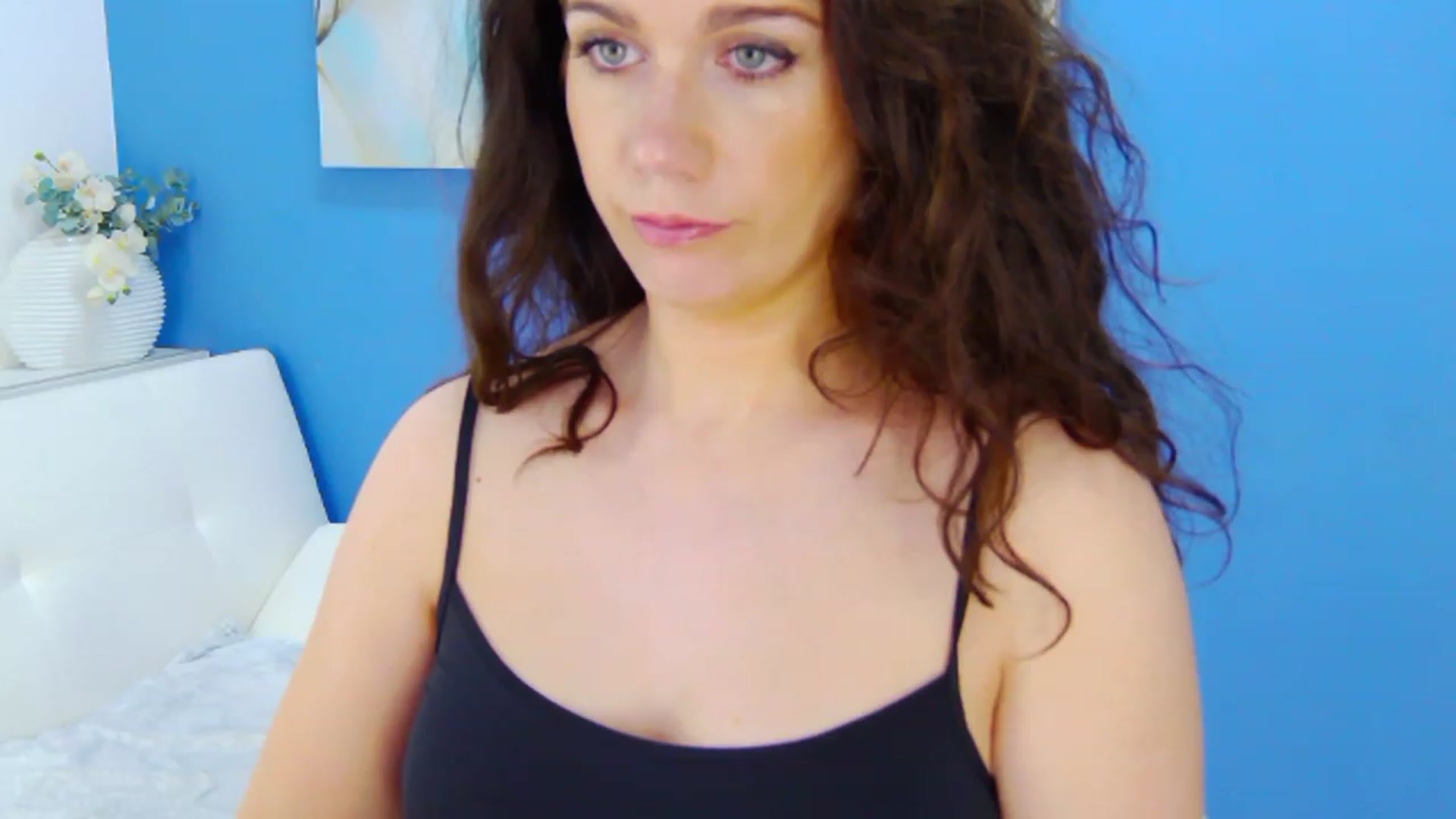 Gallery image thumbnail from Squirrel_MFC's myfreecams stream on, 04/23/2023, 23:19 image 1 of 20