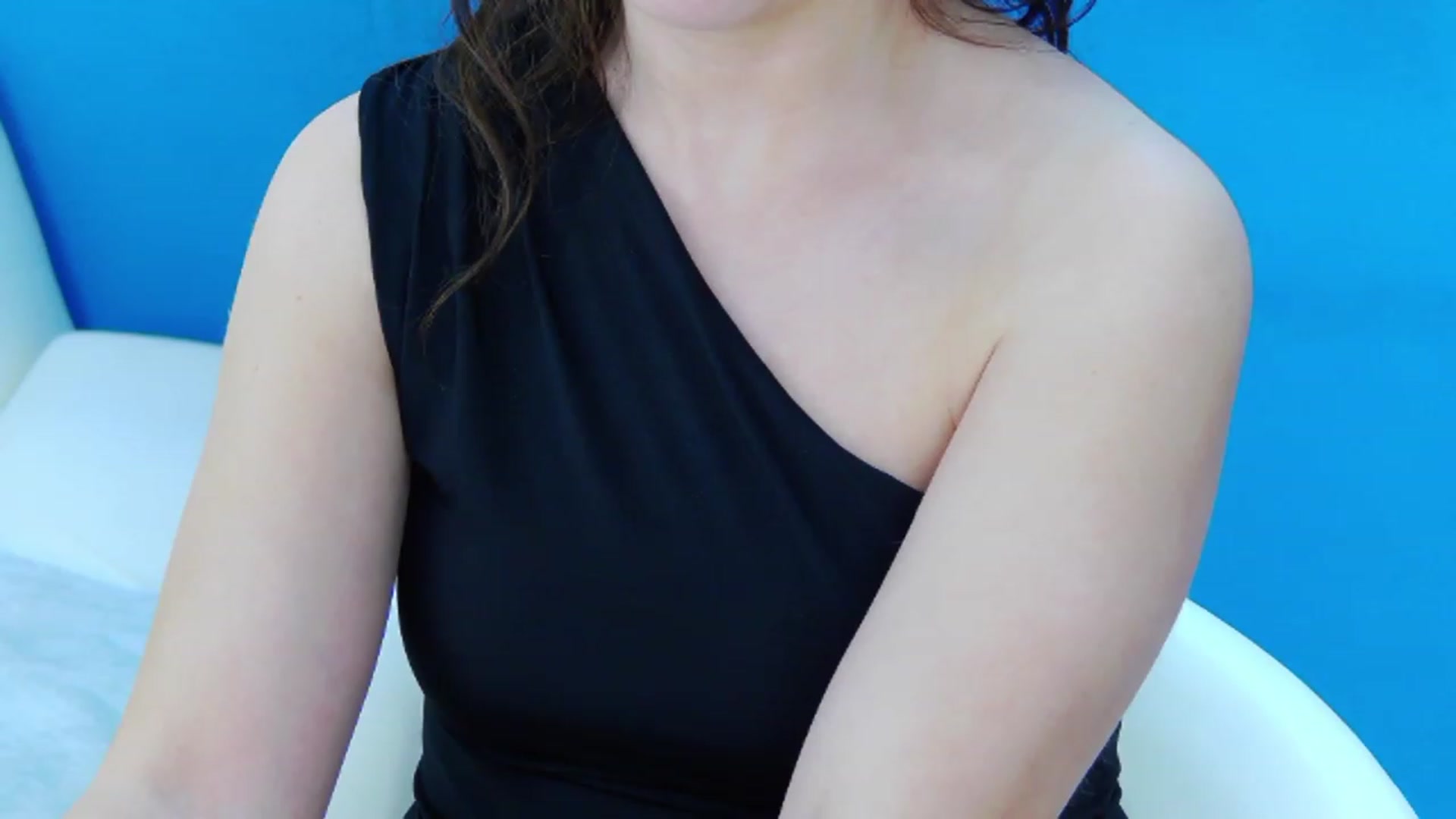 Gallery image thumbnail from Squirrel_MFC's myfreecams stream on, 05/17/2023, 23:33 image 10 of 20
