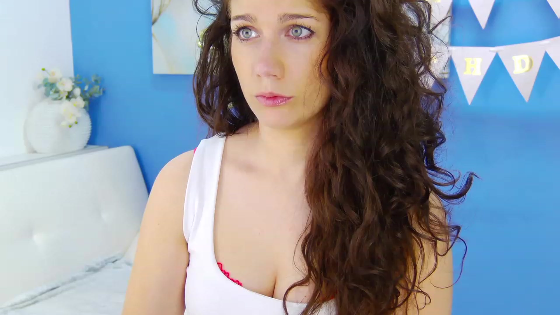 Gallery image thumbnail from Squirrel_MFC's myfreecams stream on, 05/31/2023, 21:12 image 4 of 20