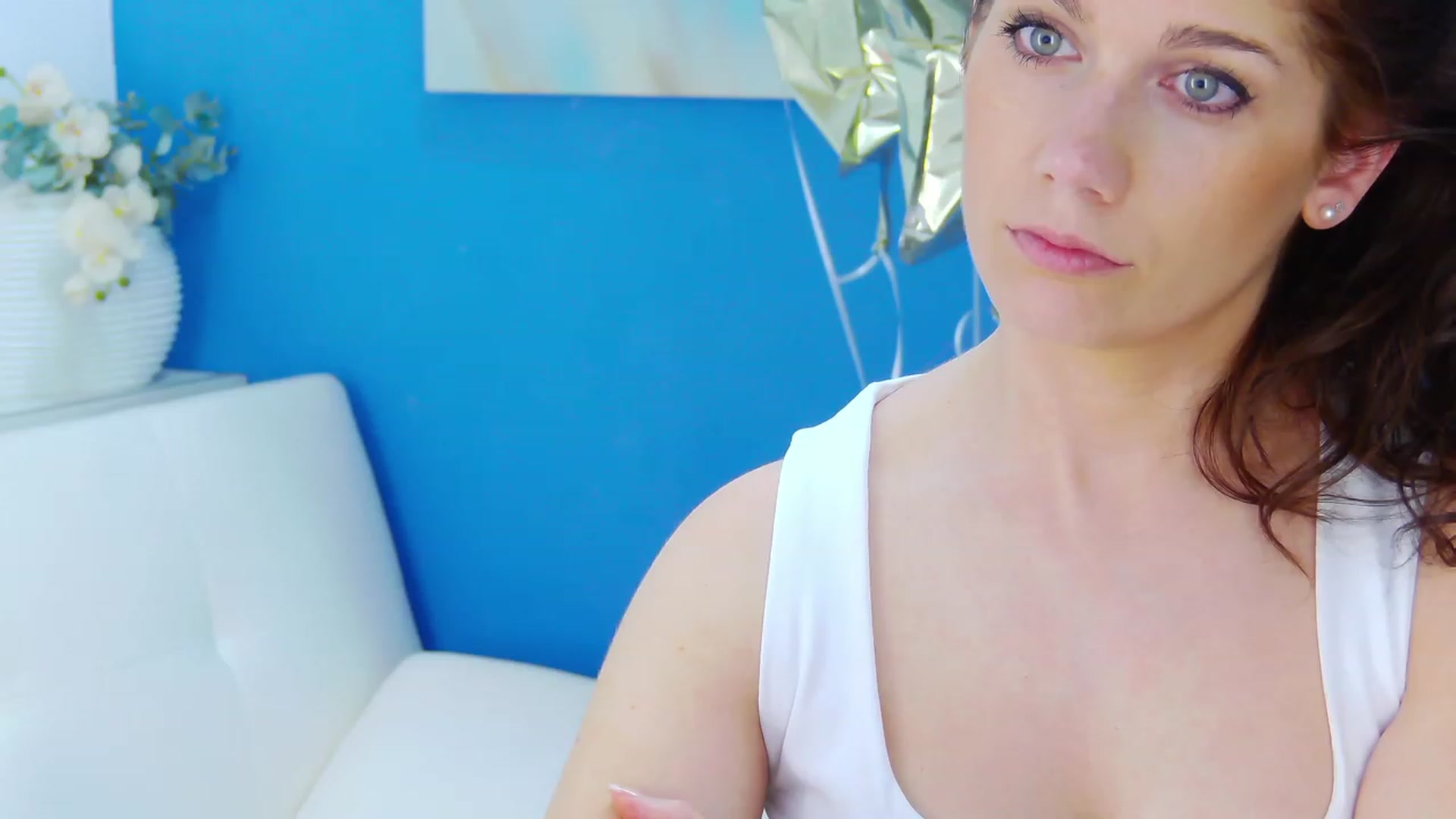 Gallery image thumbnail from Squirrel_MFC's myfreecams stream on, 05/31/2023, 23:47 image 14 of 20