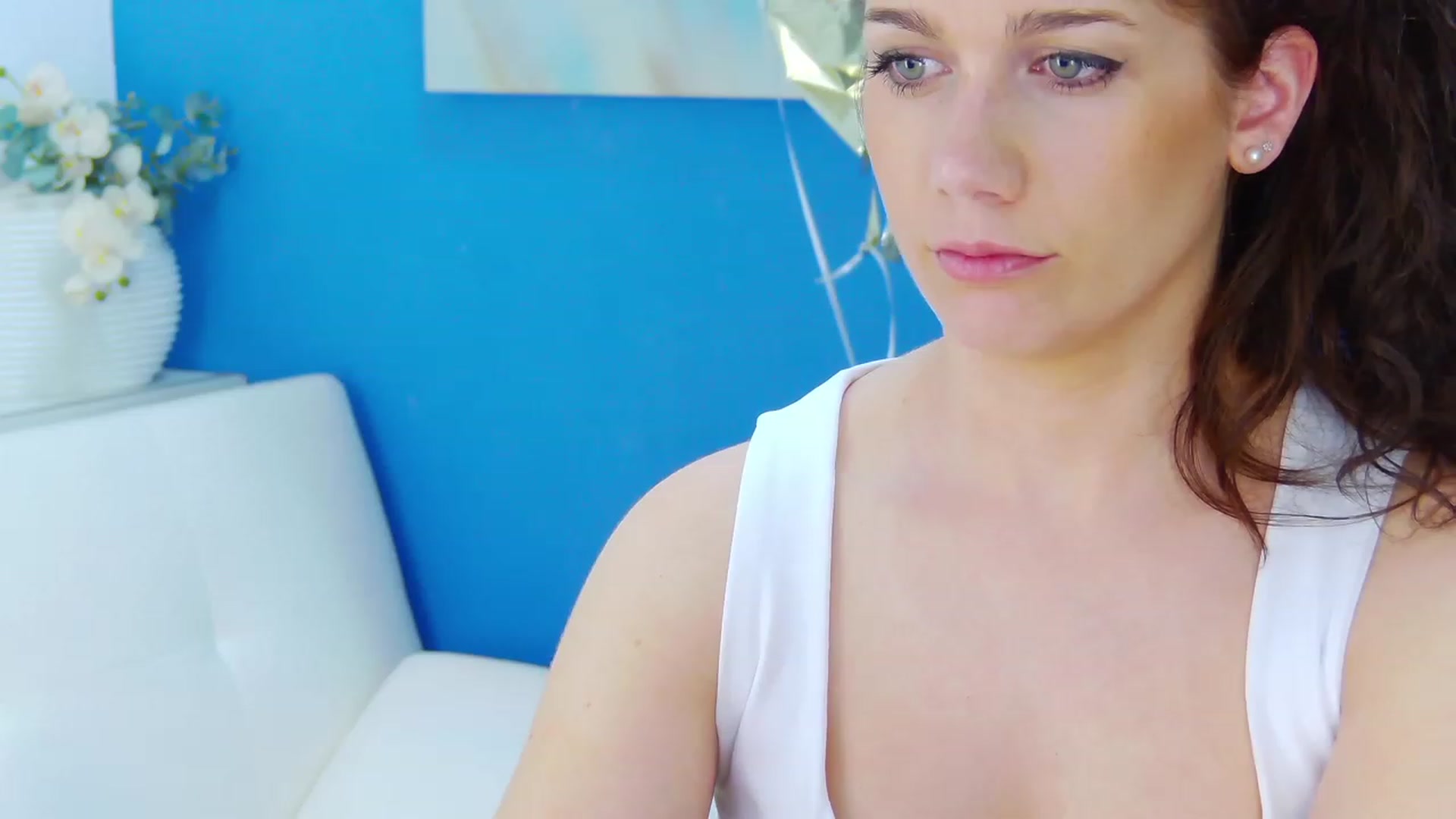 Gallery image thumbnail from Squirrel_MFC's myfreecams stream on, 05/31/2023, 23:47 image 5 of 20