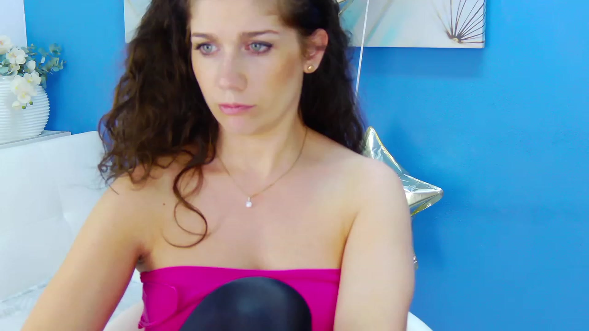 Gallery image thumbnail from Squirrel_MFC's myfreecams stream on, 06/04/2023, 24:01 image 12 of 20