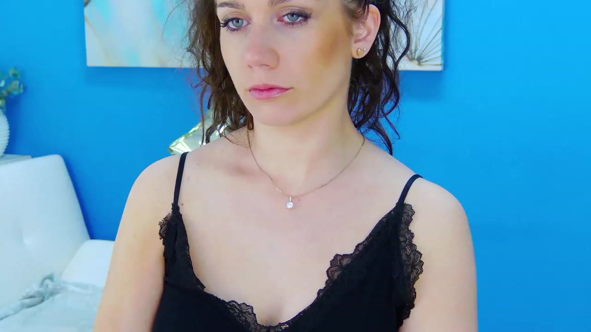 Gallery image thumbnail from Squirrel_MFC's myfreecams stream on, 06/08/2023, 21:40 image 18 of 20