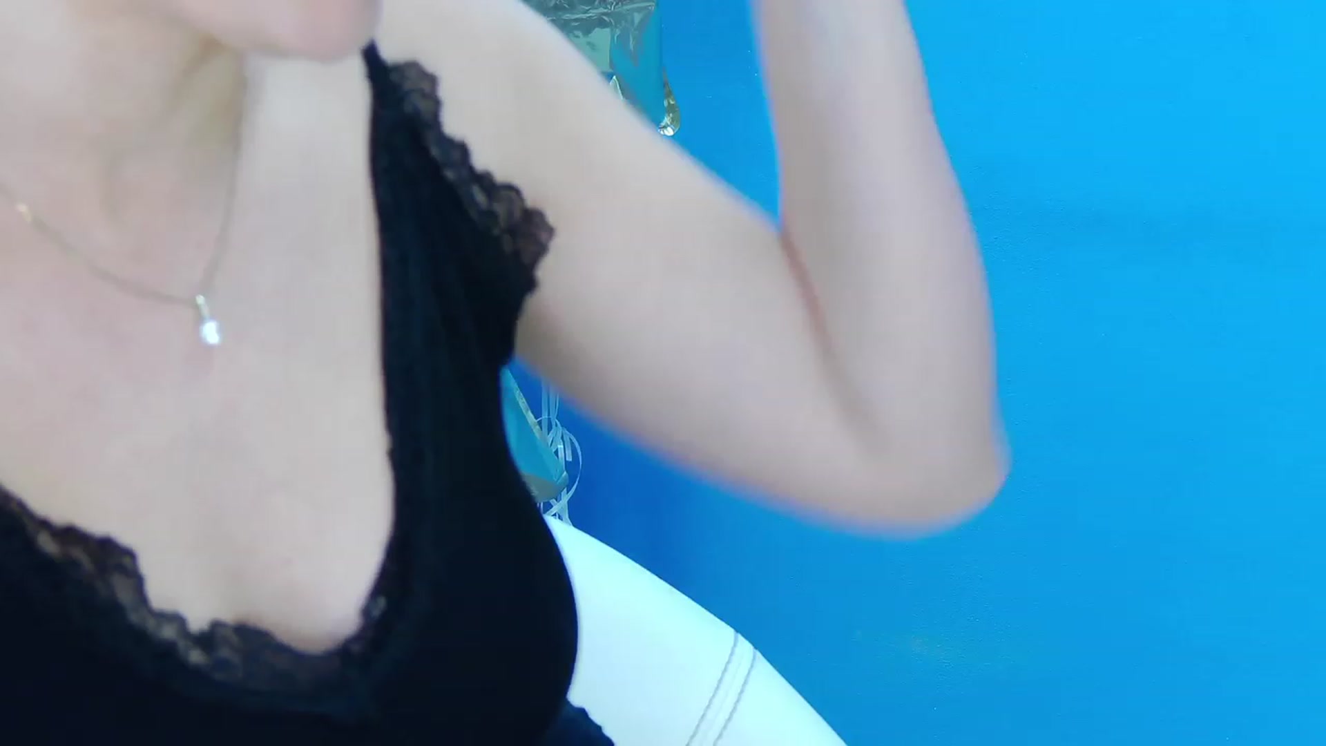Gallery image thumbnail from Squirrel_MFC's myfreecams stream on, 06/09/2023, 01:33 image 12 of 20