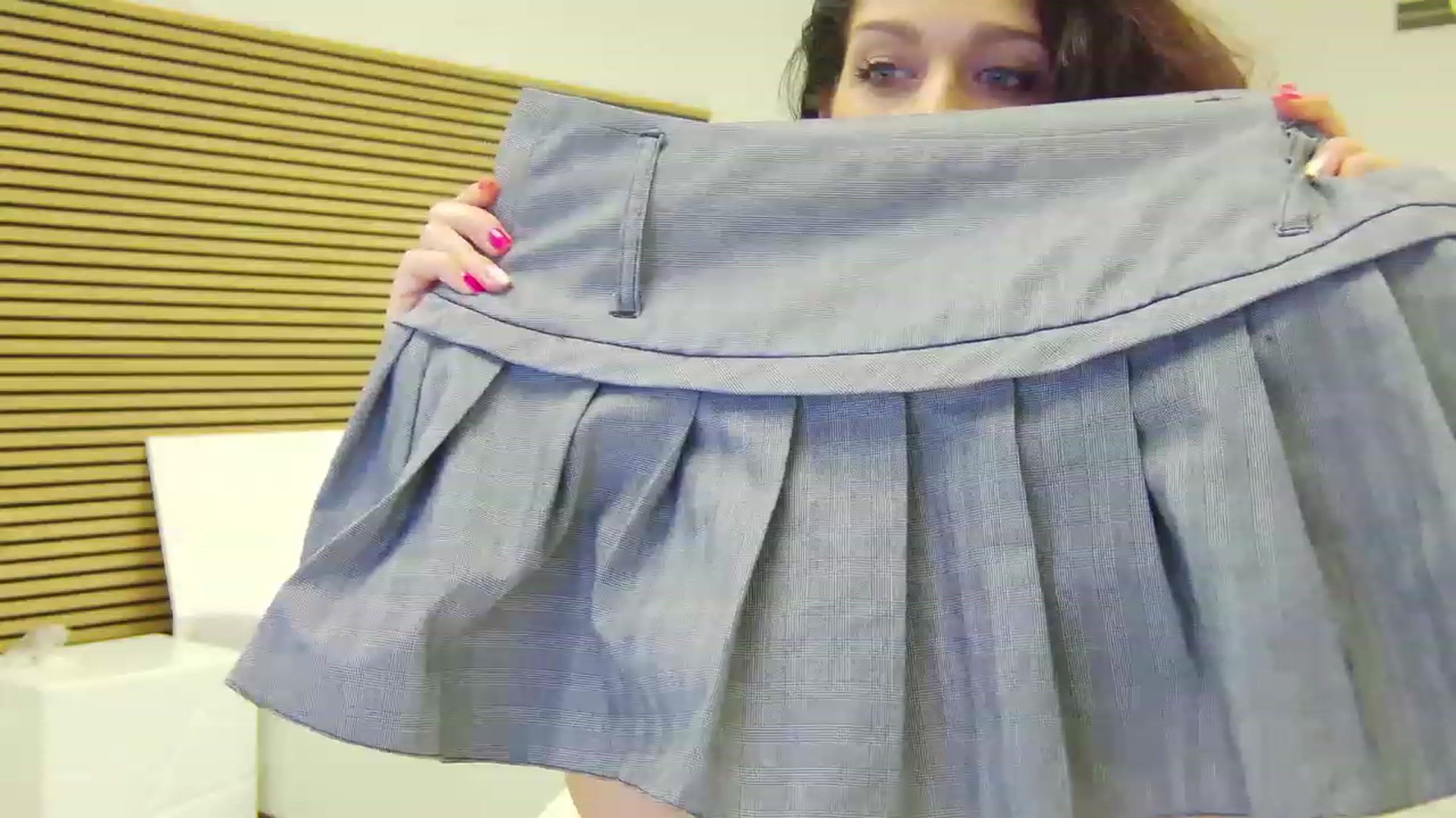 Gallery image thumbnail from Squirrel_MFC's myfreecams stream on, 06/18/2023, 22:45 image 17 of 20