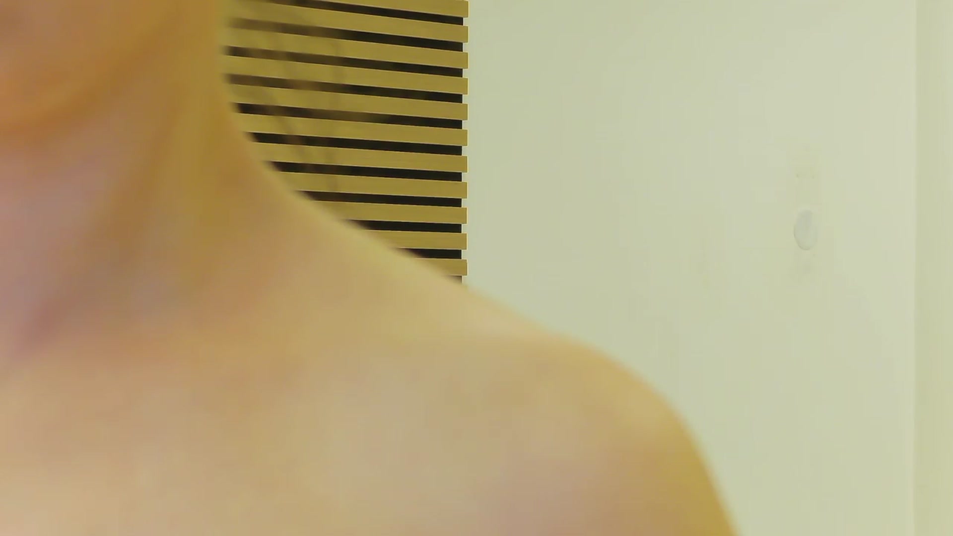 Gallery image thumbnail from Squirrel_MFC's myfreecams stream on, 06/19/2023, 23:29 image 9 of 20