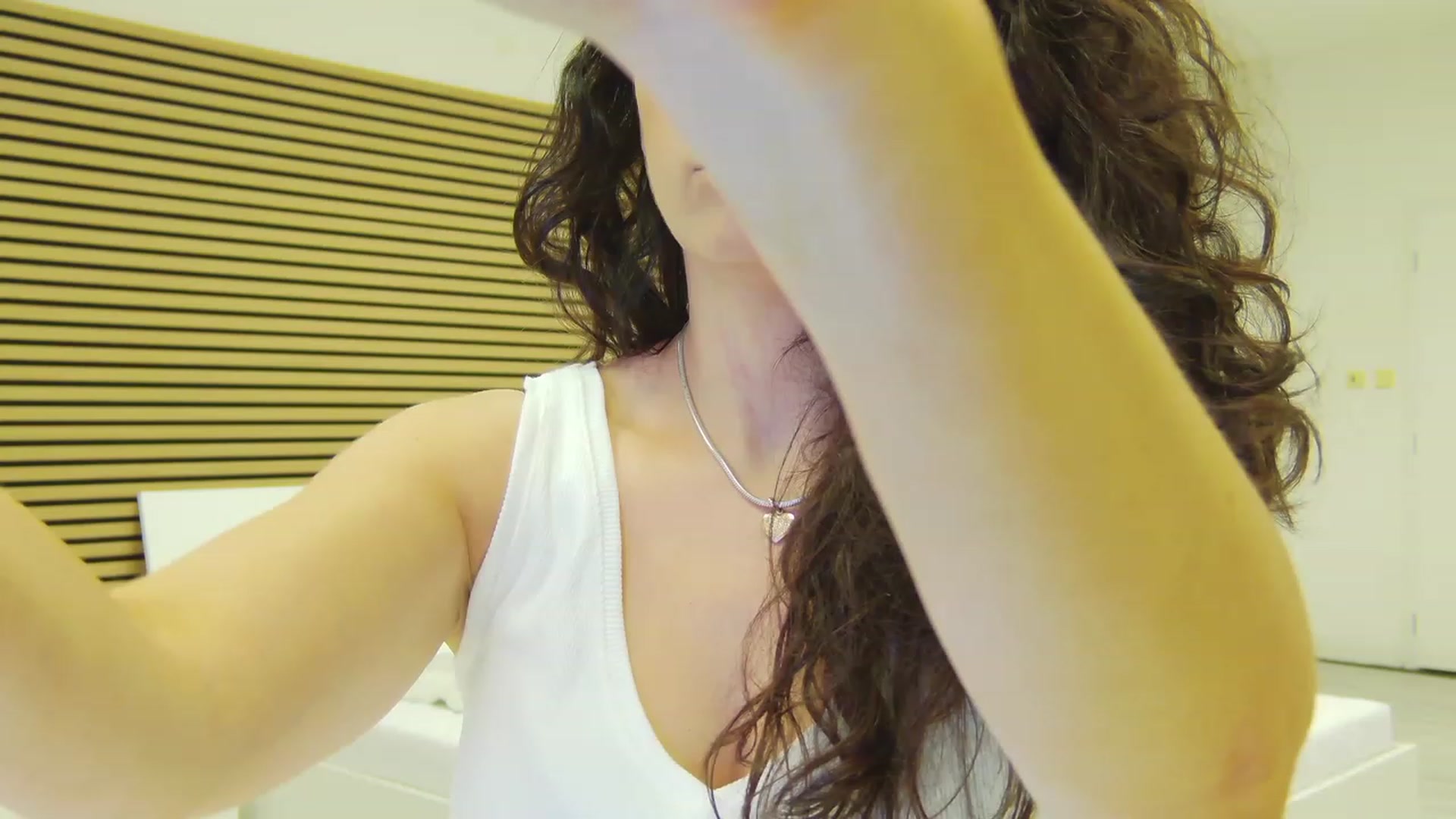Gallery image thumbnail from Squirrel_MFC's myfreecams stream on, 06/26/2023, 23:24 image 18 of 20