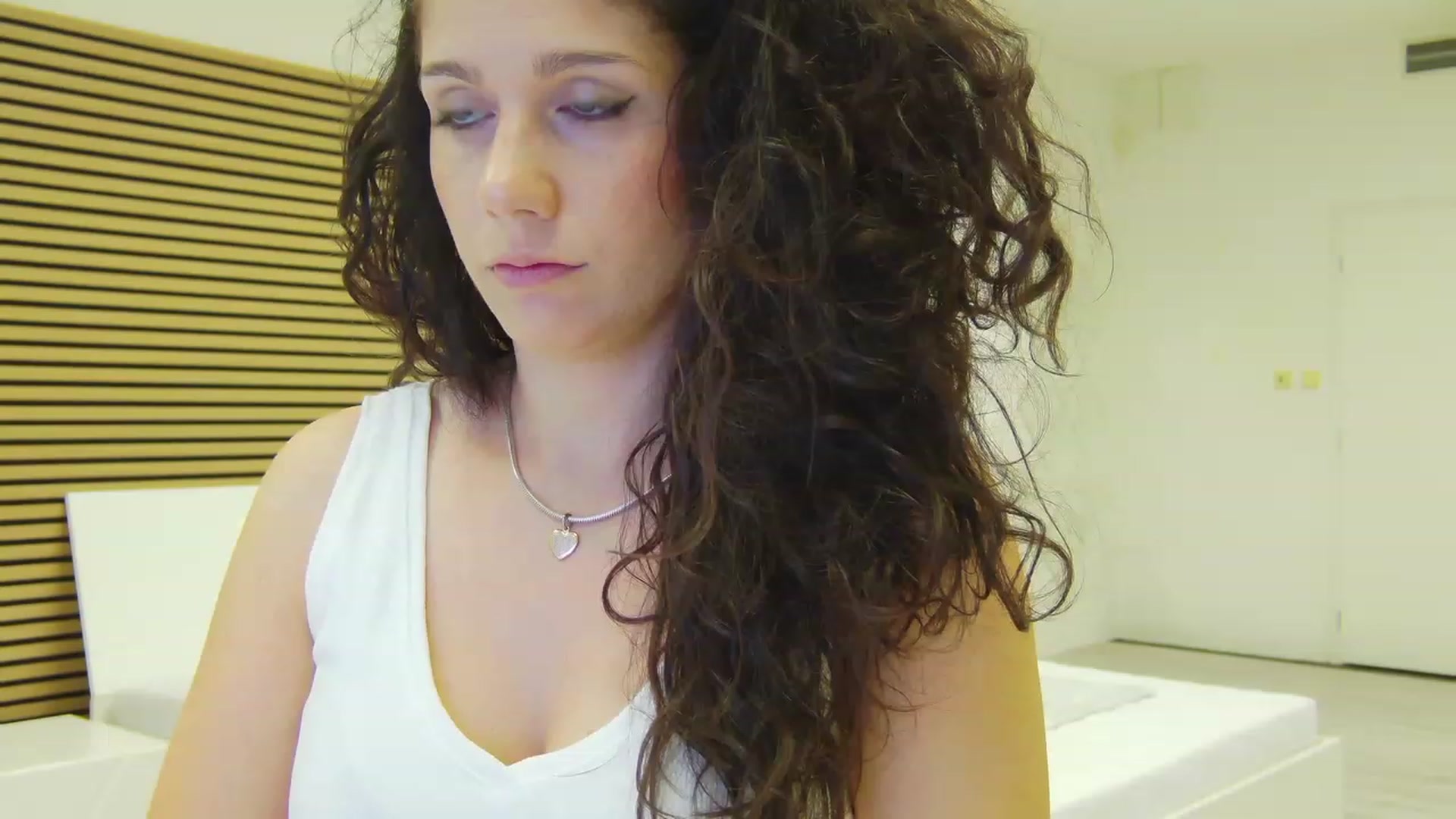 Gallery image thumbnail from Squirrel_MFC's myfreecams stream on, 06/26/2023, 23:24 image 5 of 20