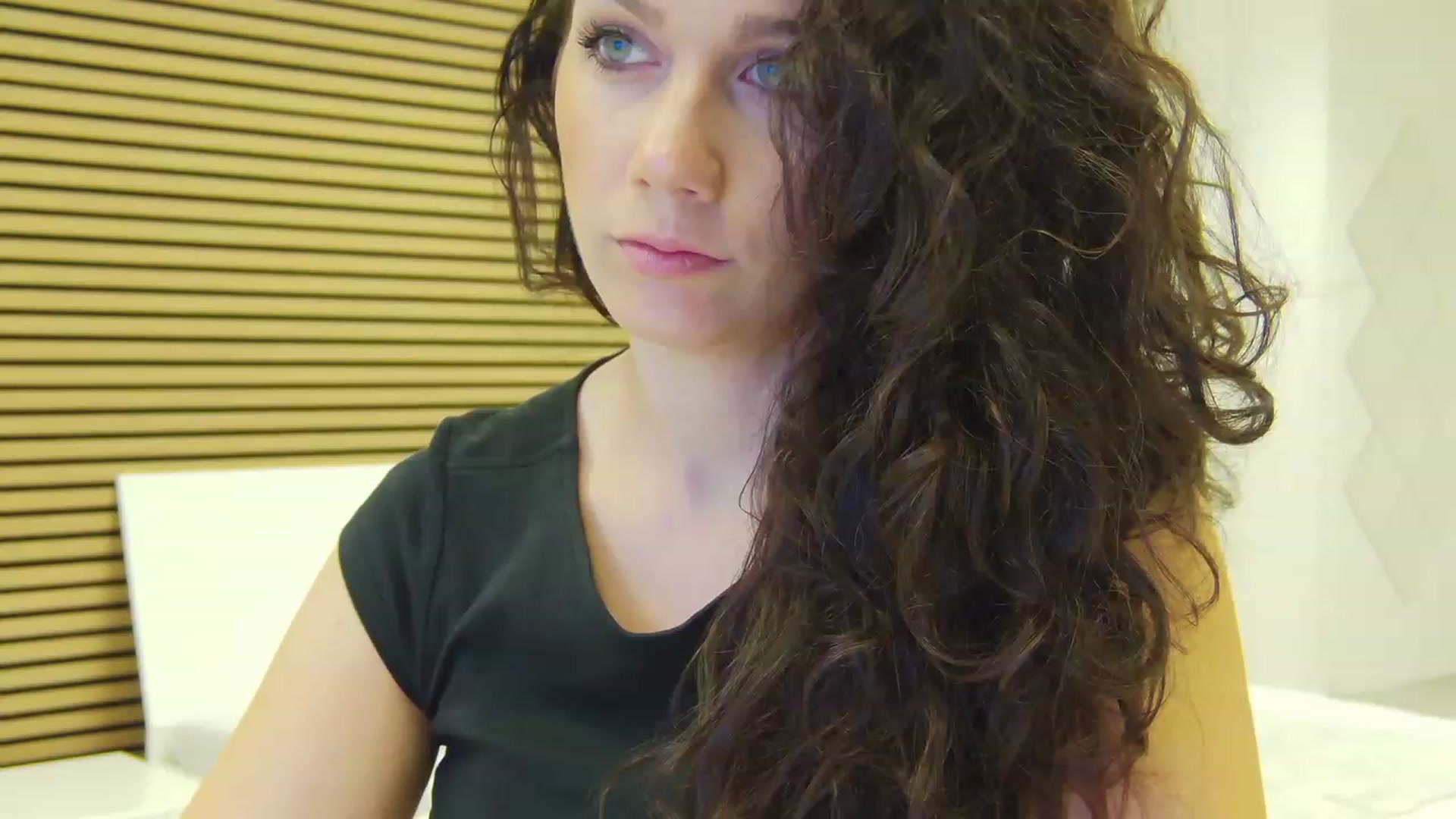 Gallery image thumbnail from Squirrel_MFC's myfreecams stream on, 06/29/2023, 21:04 image 20 of 20