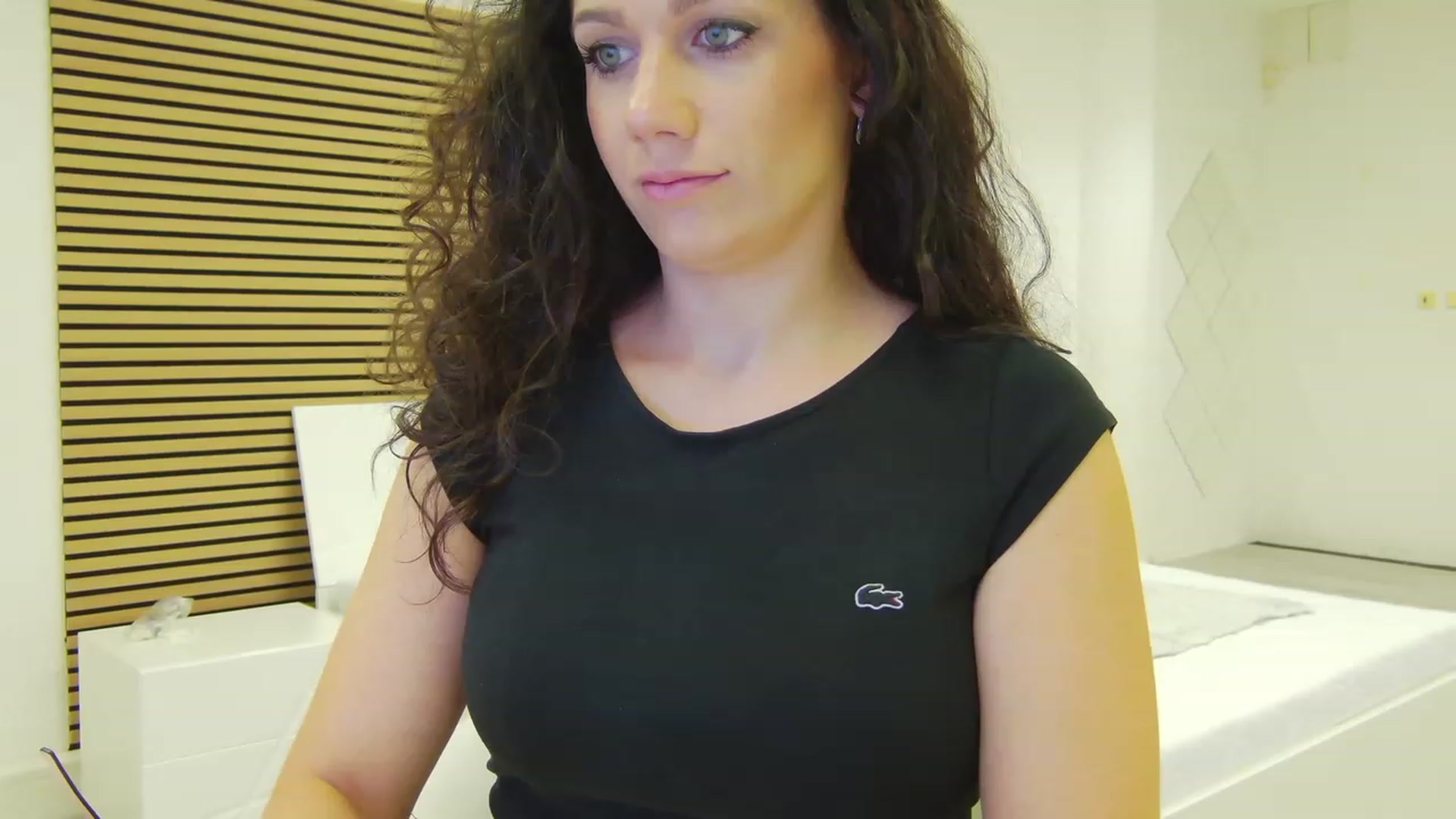 Gallery image thumbnail from Squirrel_MFC's myfreecams stream on, 06/29/2023, 21:04 image 7 of 20
