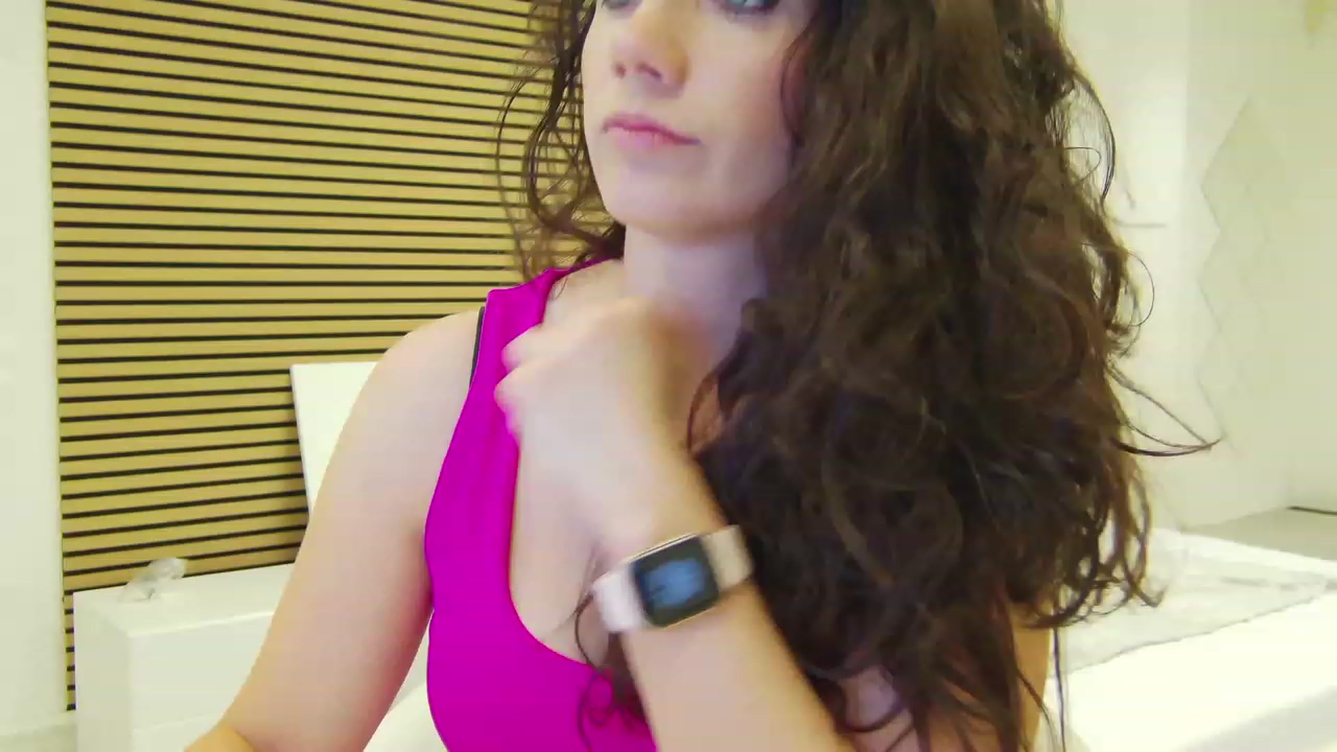 Gallery image thumbnail from Squirrel_MFC's myfreecams stream on, 06/30/2023, 20:44 image 7 of 20