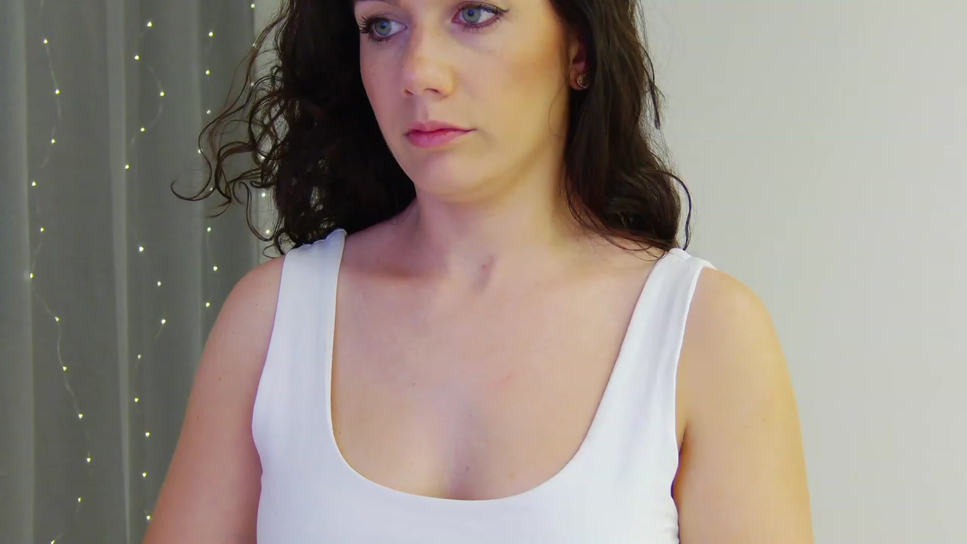 Gallery image thumbnail from Squirrel_MFC's myfreecams stream on, 07/03/2023, 22:49 image 9 of 20