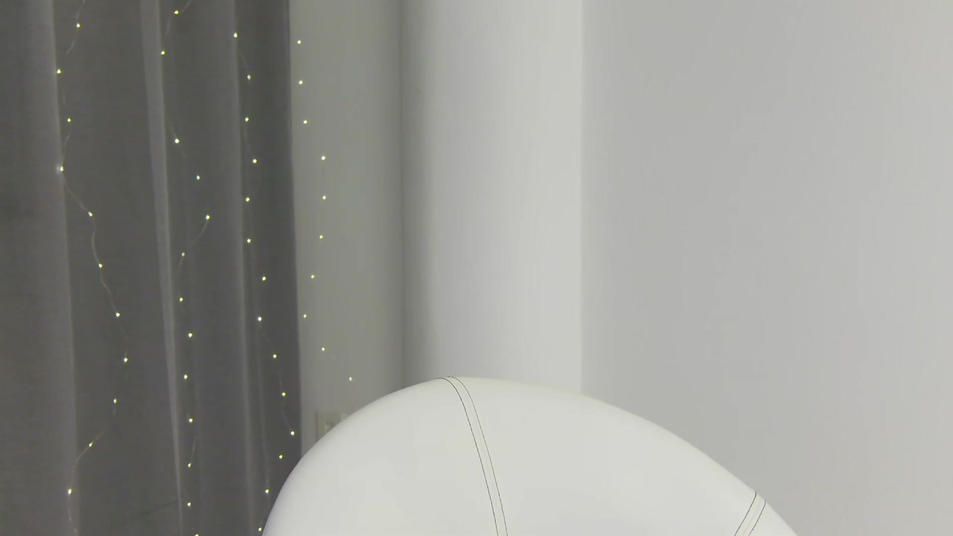 Gallery image thumbnail from Squirrel_MFC's myfreecams stream on, 07/04/2023, 24:03 image 13 of 20