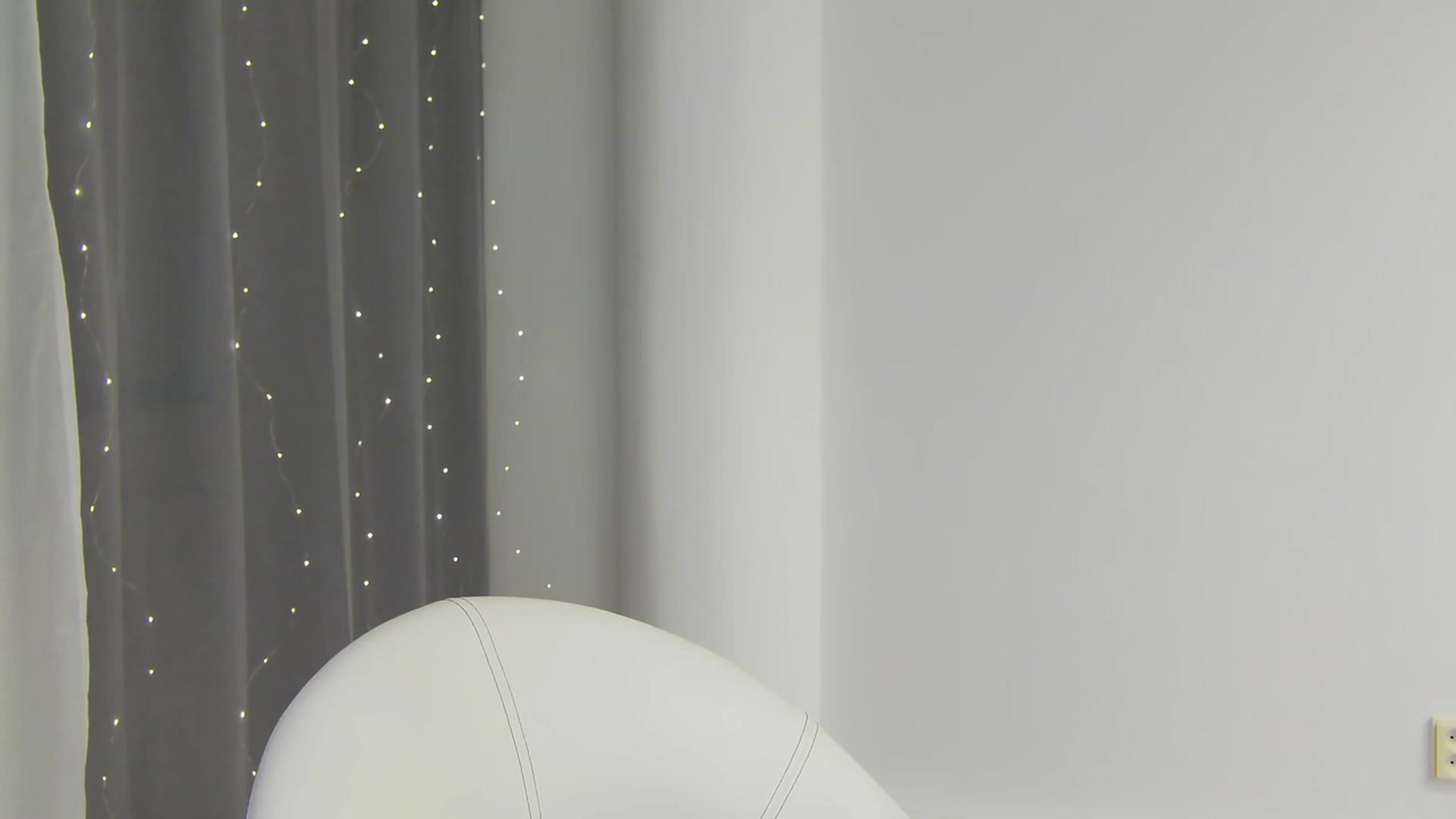 Gallery image thumbnail from Squirrel_MFC's myfreecams stream on, 07/05/2023, 22:58 image 6 of 20