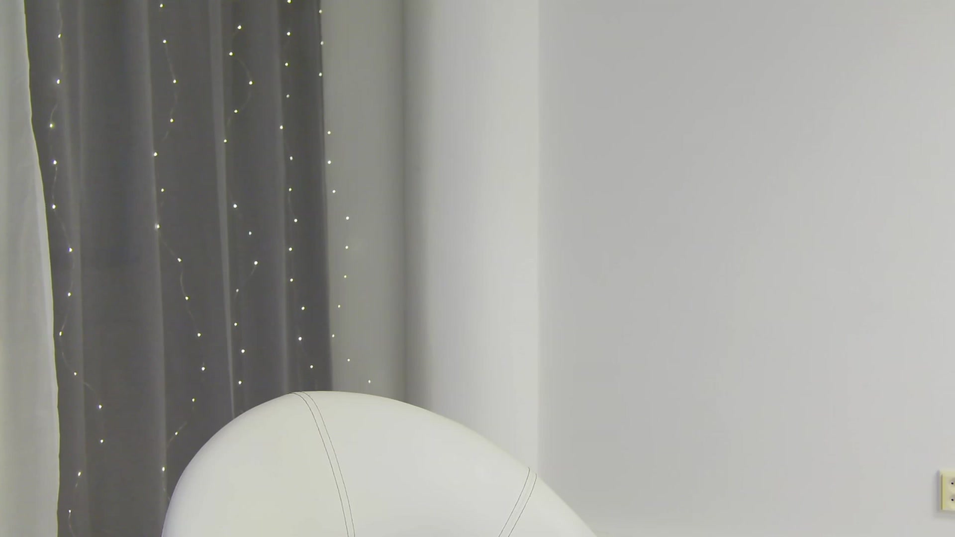 Gallery image thumbnail from Squirrel_MFC's myfreecams stream on, 07/05/2023, 22:58 image 7 of 20