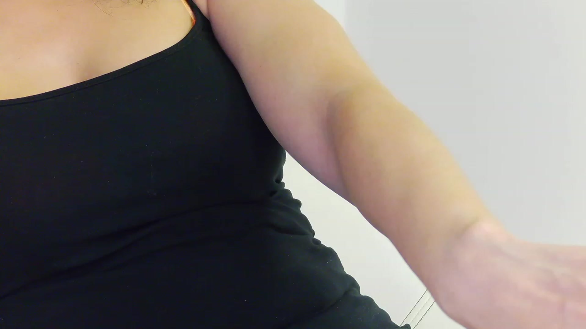 Gallery image thumbnail from Squirrel_MFC's myfreecams stream on, 07/06/2023, 22:05 image 7 of 20