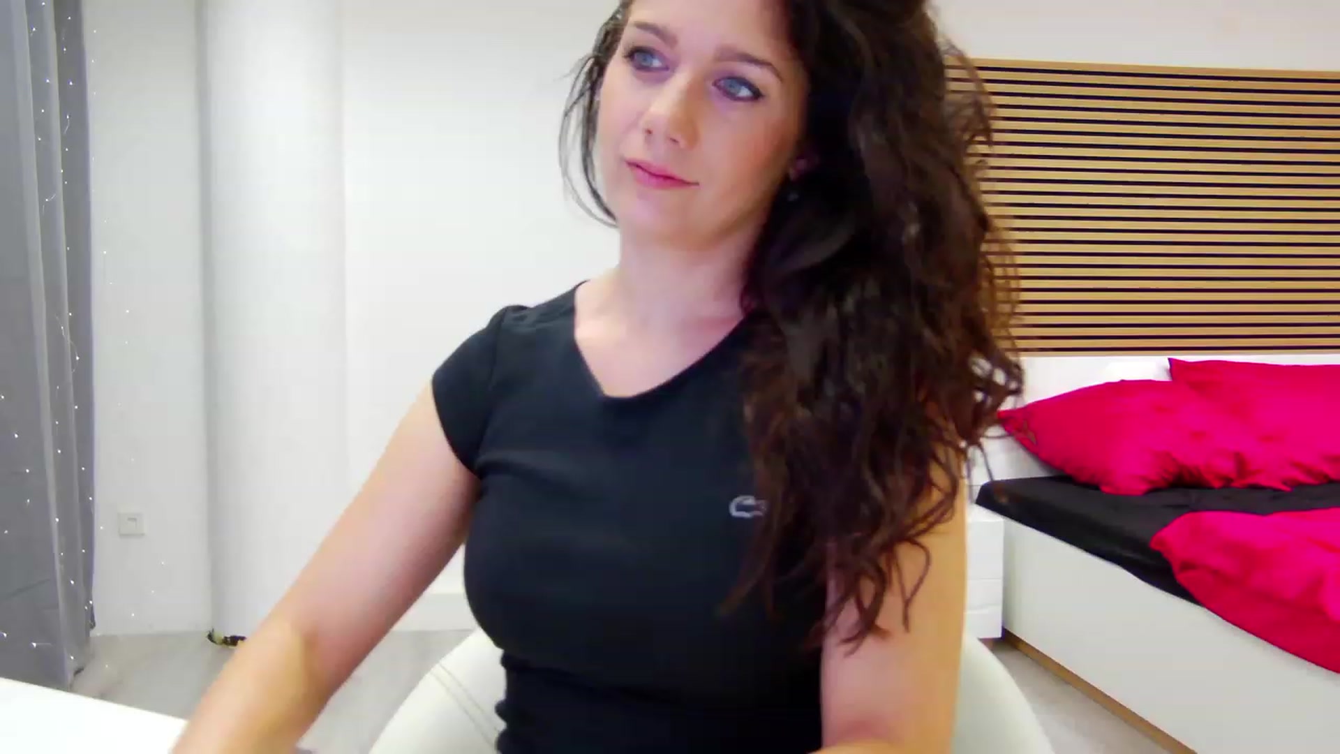 Gallery image thumbnail from Squirrel_MFC's myfreecams stream on, 07/12/2023, 21:16 image 14 of 20