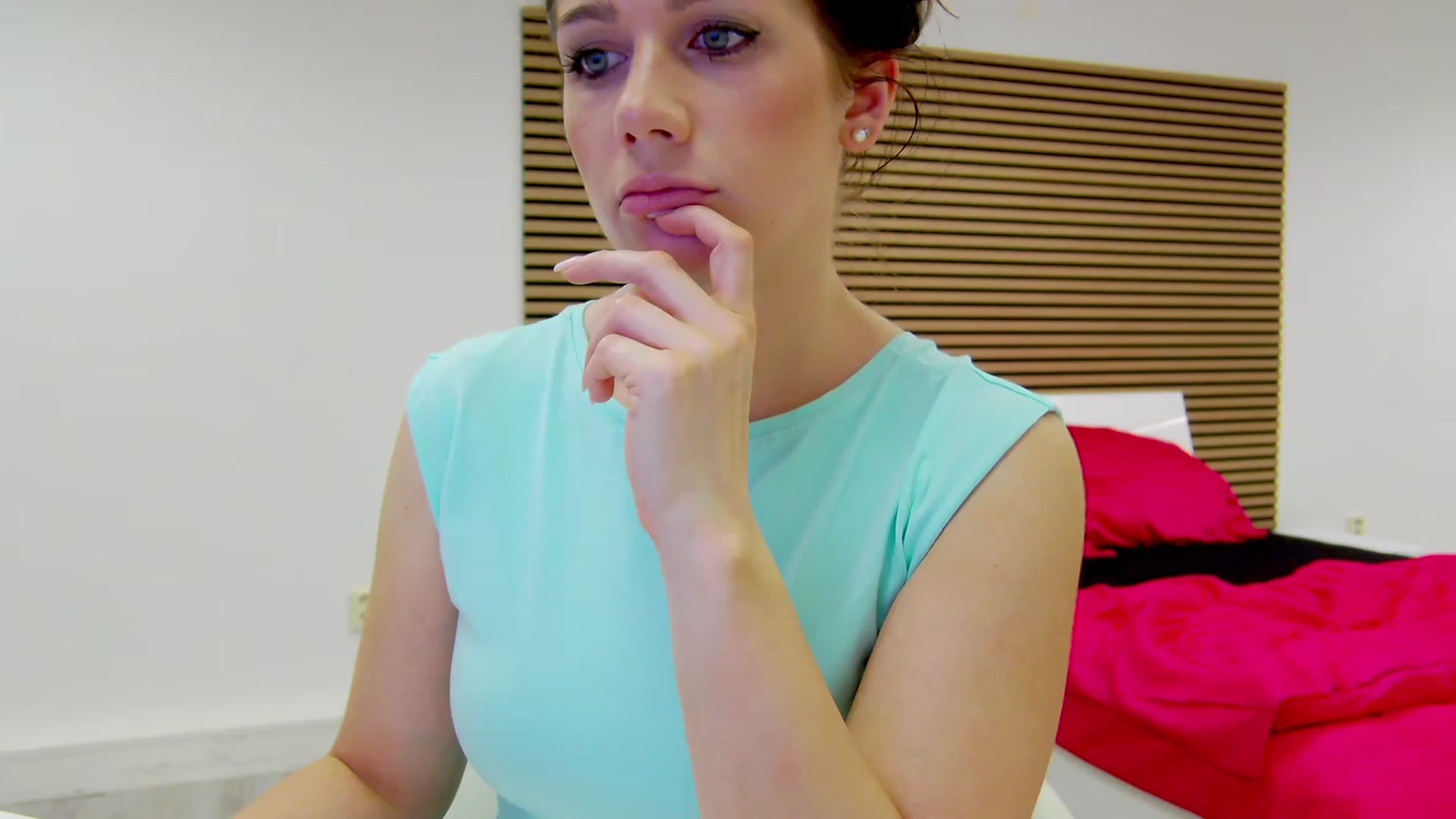 Gallery image thumbnail from Squirrel_MFC's myfreecams stream on, 07/13/2023, 23:21 image 7 of 20