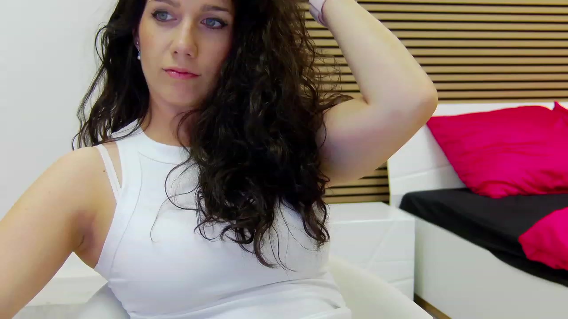Gallery image thumbnail from Squirrel_MFC's myfreecams stream on, 07/22/2023, 21:48 image 13 of 20