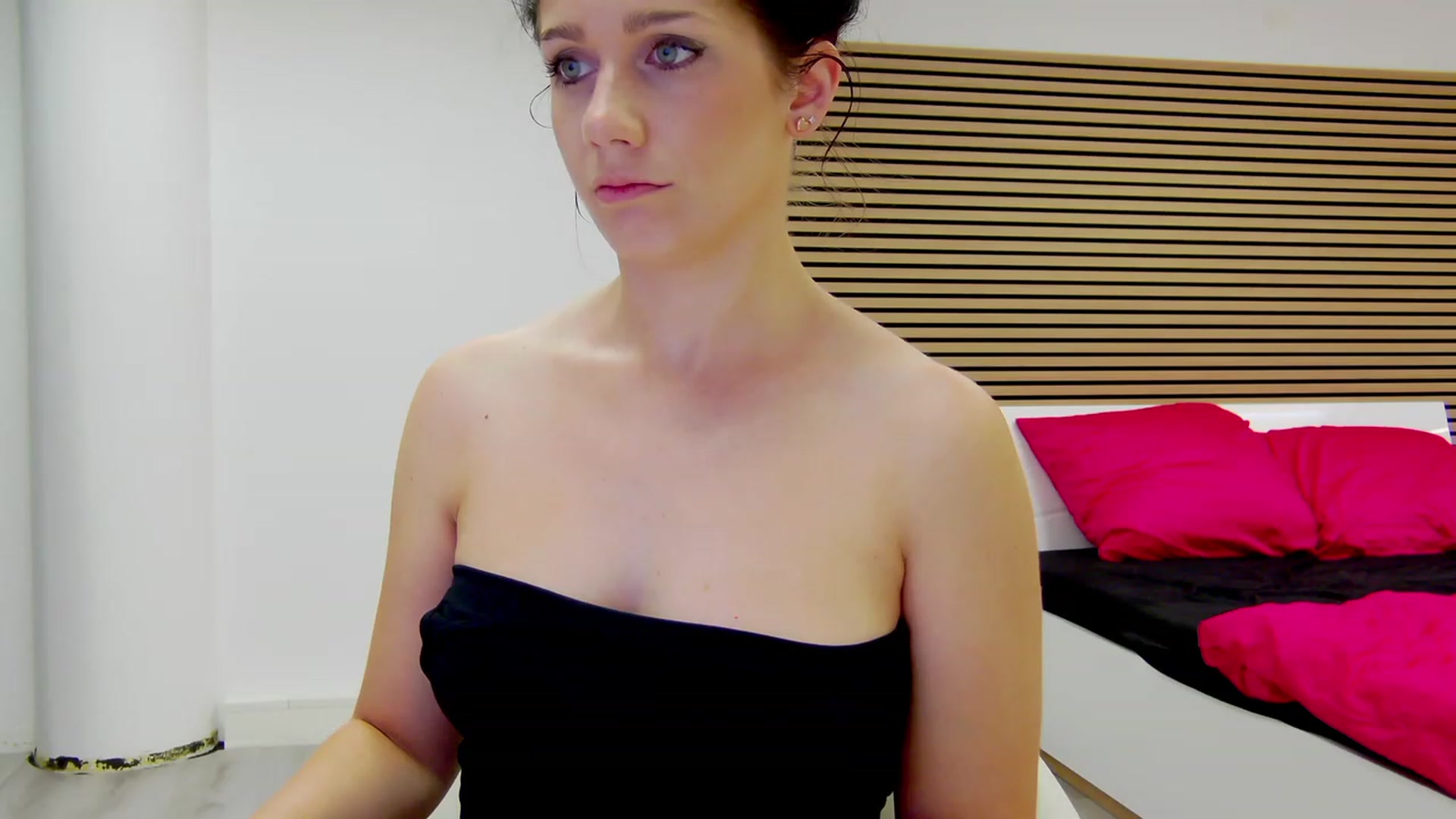 Gallery image thumbnail from Squirrel_MFC's myfreecams stream on, 07/24/2023, 23:21 image 20 of 20