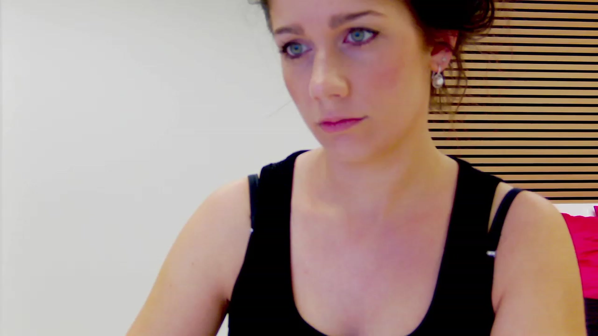 Gallery image thumbnail from Squirrel_MFC's myfreecams stream on, 07/29/2023, 22:07 image 6 of 20