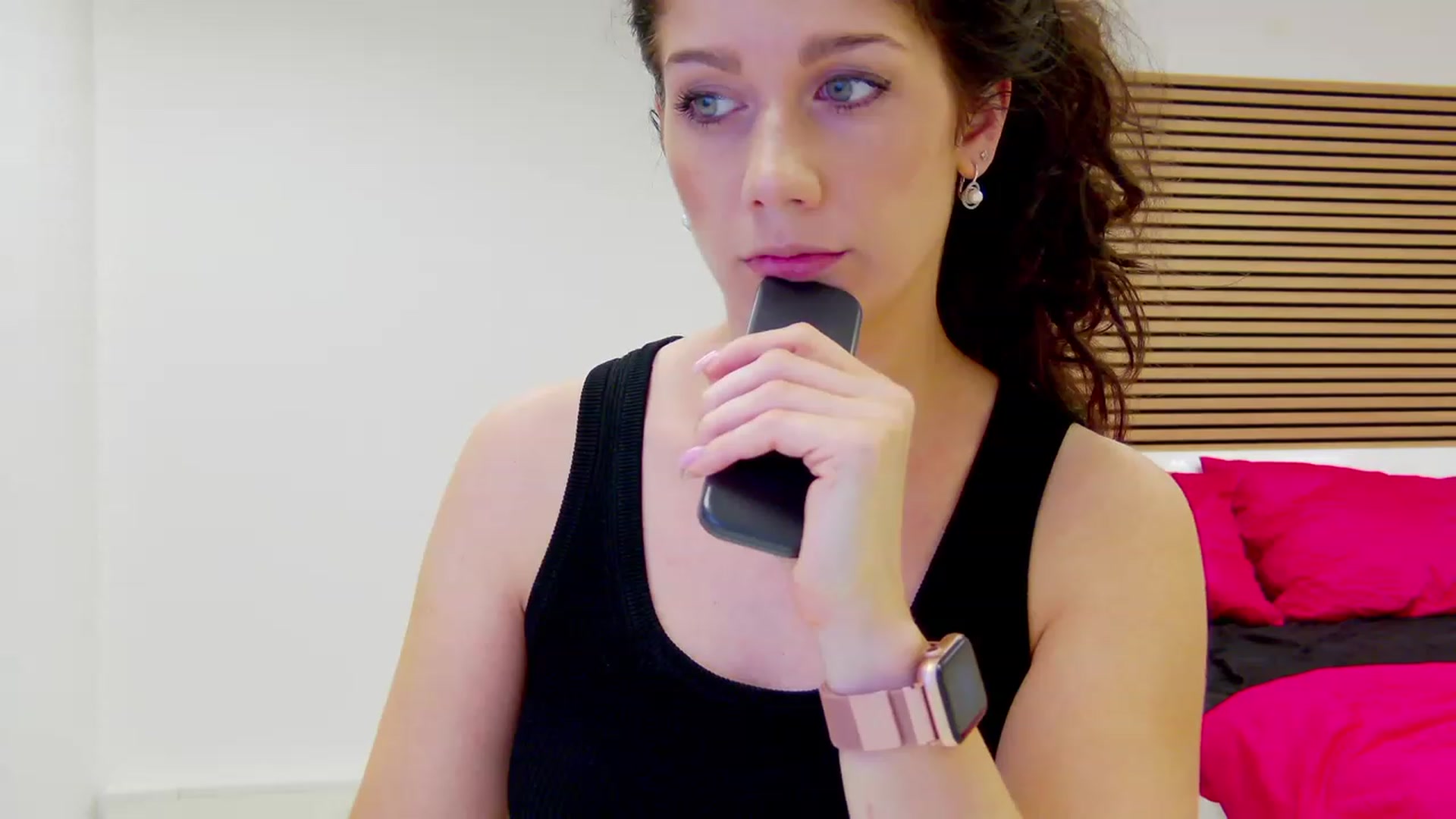 Gallery image thumbnail from Squirrel_MFC's myfreecams stream on, 07/29/2023, 23:37 image 5 of 20