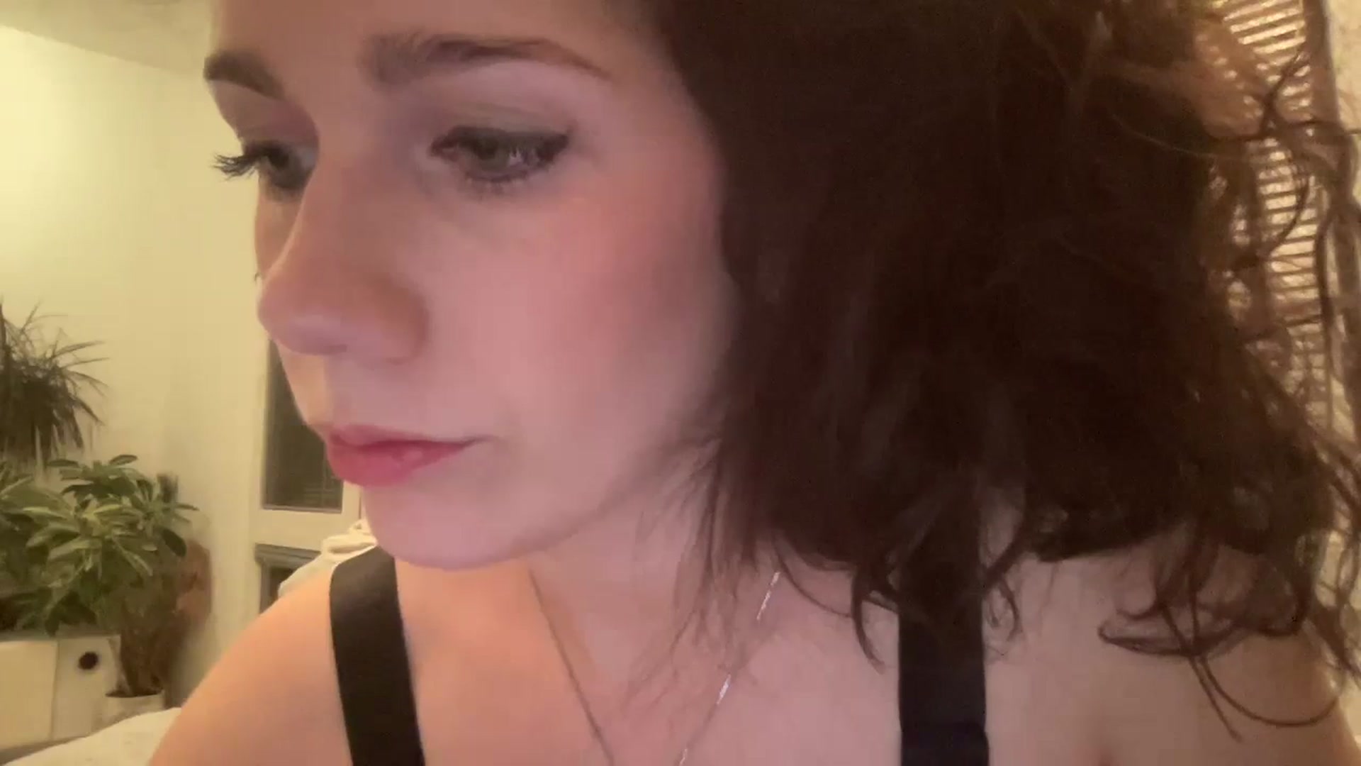 Gallery image thumbnail from Squirrel_MFC's myfreecams stream on, 08/01/2023, 02:53 image 7 of 20