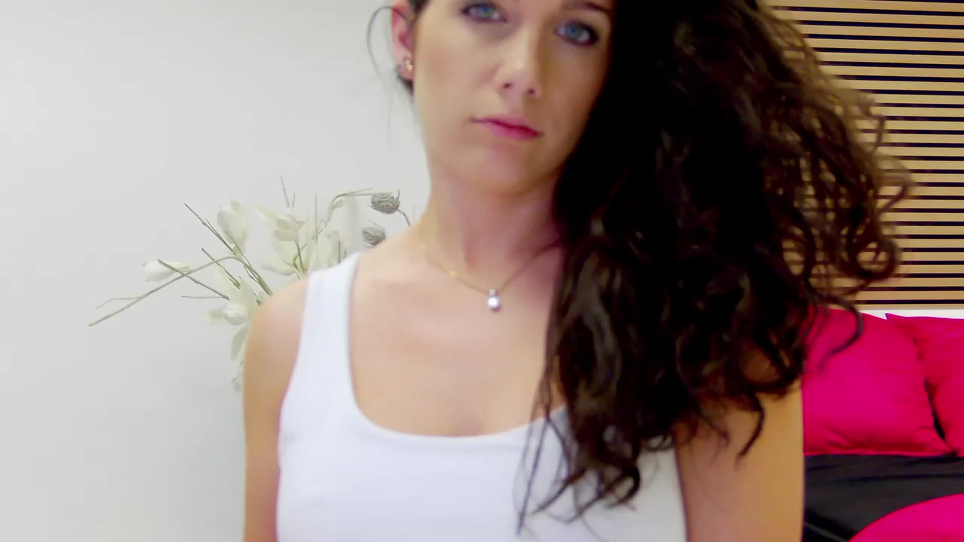 Gallery image thumbnail from Squirrel_MFC's myfreecams stream on, 08/06/2023, 24:24 image 8 of 20