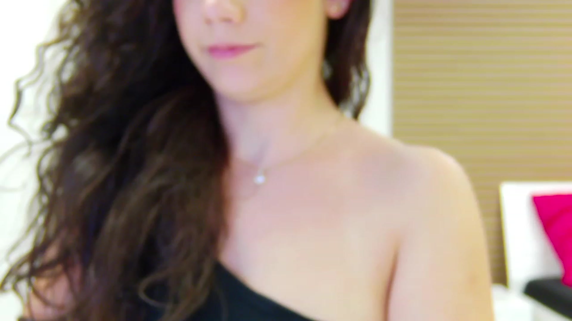 Gallery image thumbnail from Squirrel_MFC's myfreecams stream on, 08/26/2023, 20:00 image 6 of 20