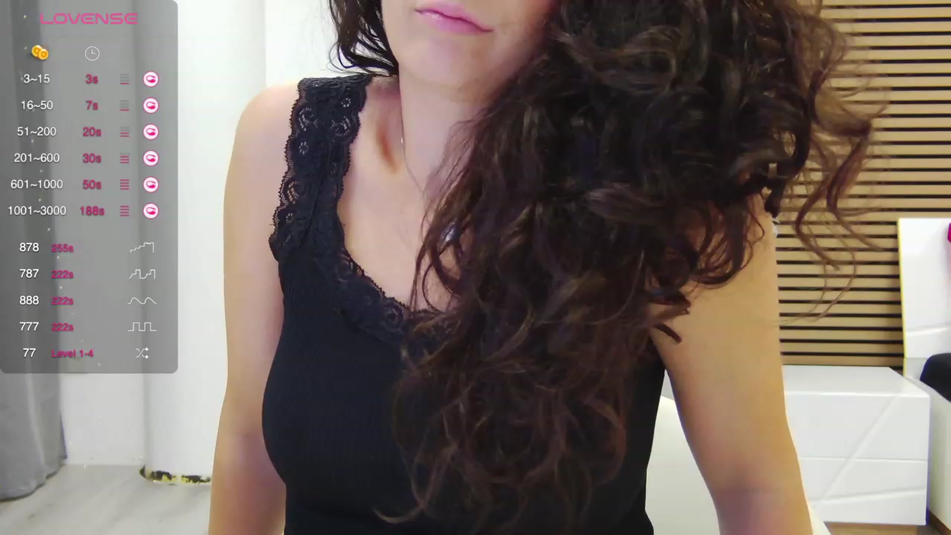 Gallery image thumbnail from Squirrel_MFC's myfreecams stream on, 08/31/2023, 22:20 image 4 of 20