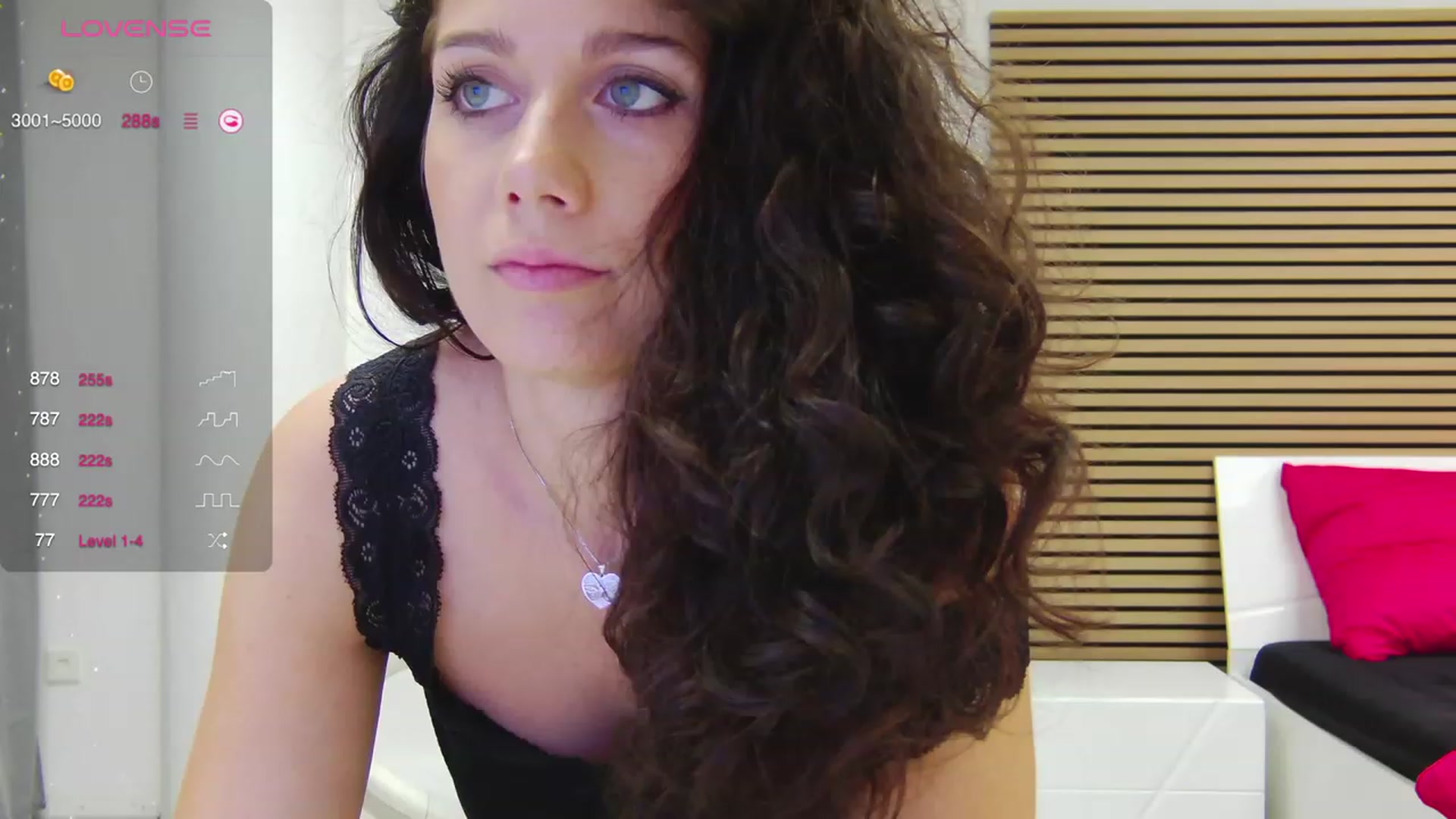 Gallery image thumbnail from Squirrel_MFC's myfreecams stream on, 08/31/2023, 22:20 image 13 of 20