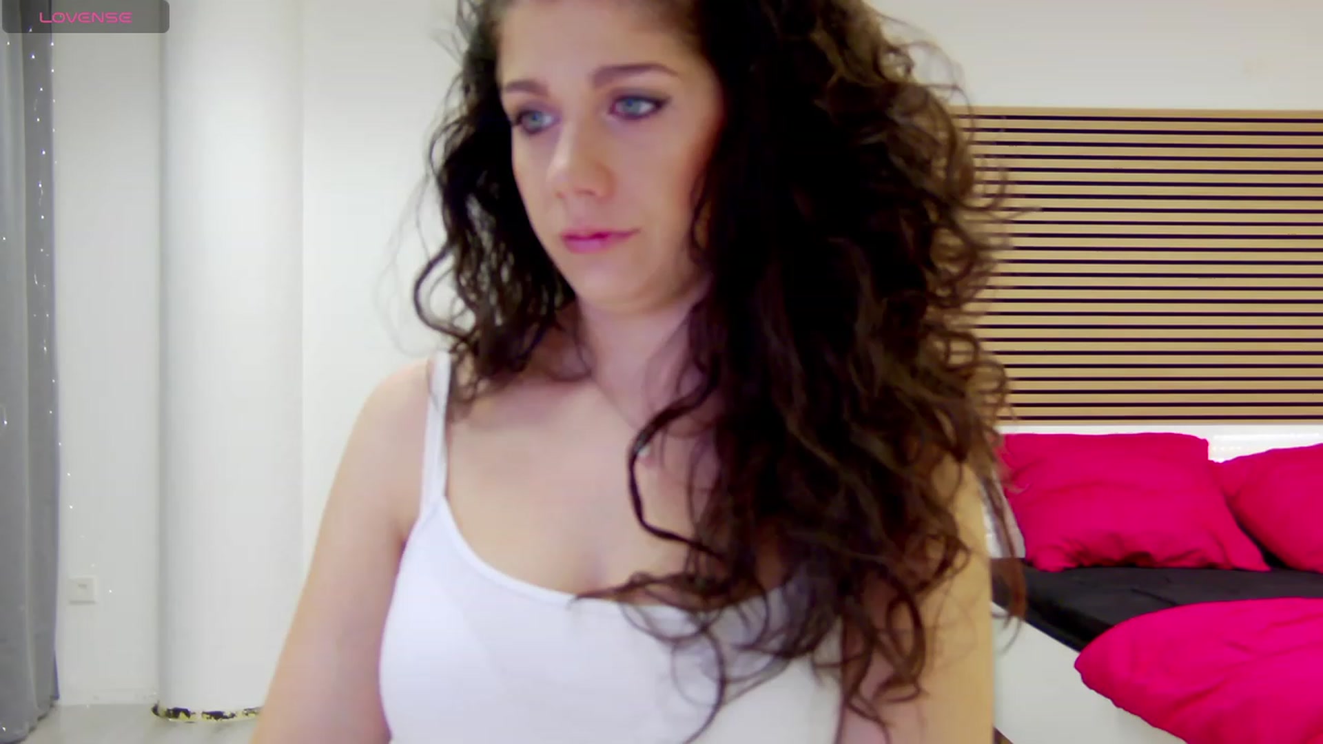 Gallery image thumbnail from Squirrel_MFC's myfreecams stream on, 09/03/2023, 20:46 image 4 of 20