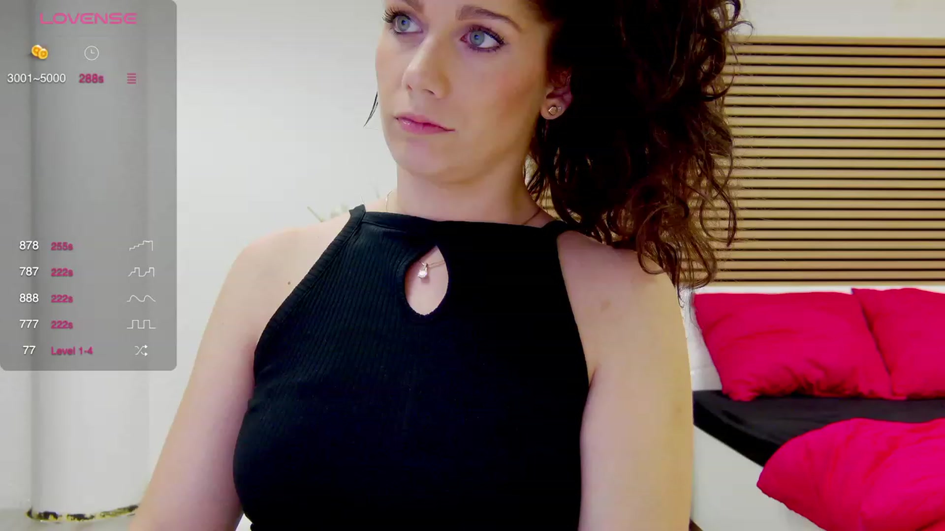 Gallery image thumbnail from Squirrel_MFC's myfreecams stream on, 09/05/2023, 23:37 image 16 of 20