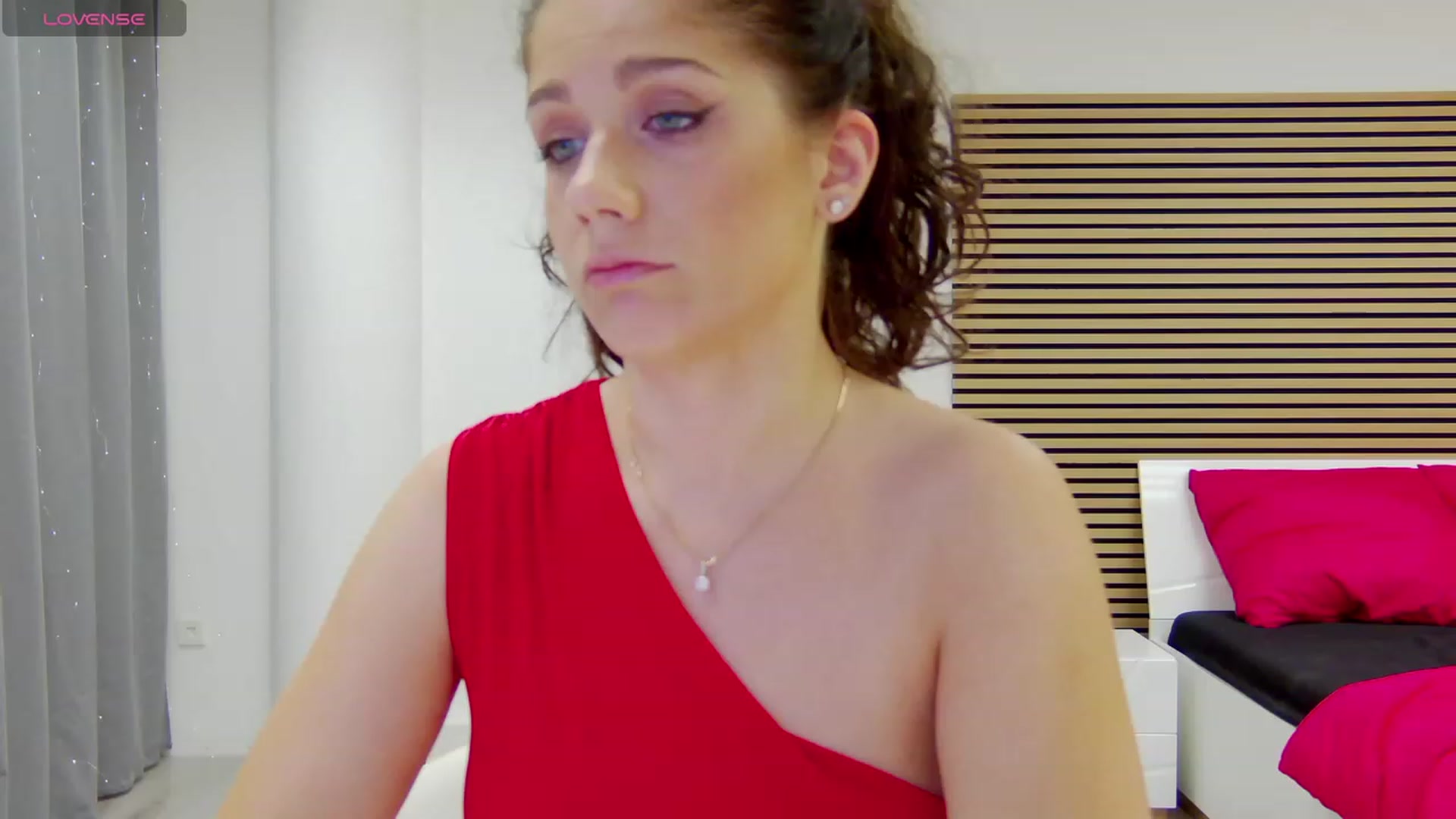 Gallery image thumbnail from Squirrel_MFC's myfreecams stream on, 09/11/2023, 22:59 image 9 of 20