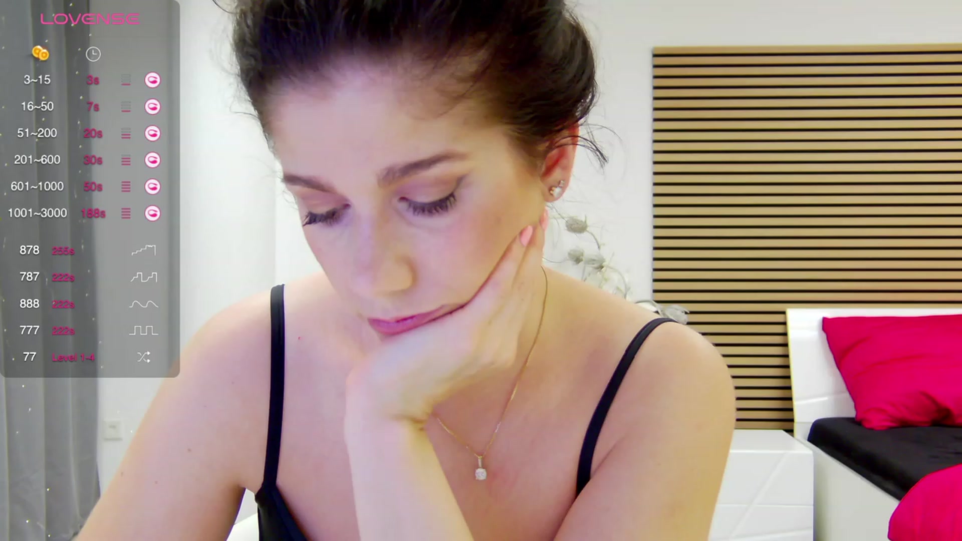 Gallery image thumbnail from Squirrel_MFC's myfreecams stream on, 09/14/2023, 23:08 image 3 of 20